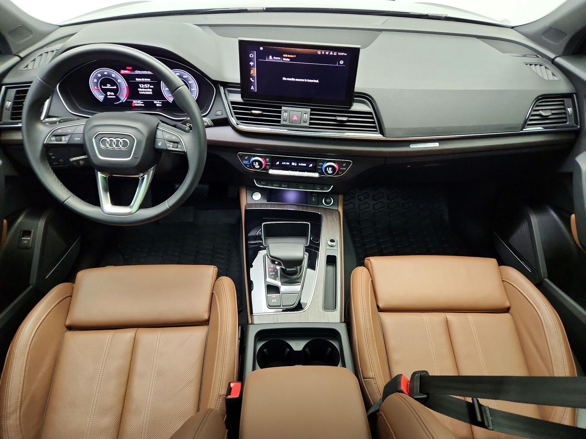 Thumbnail: 2023 Audi Q5 - 9