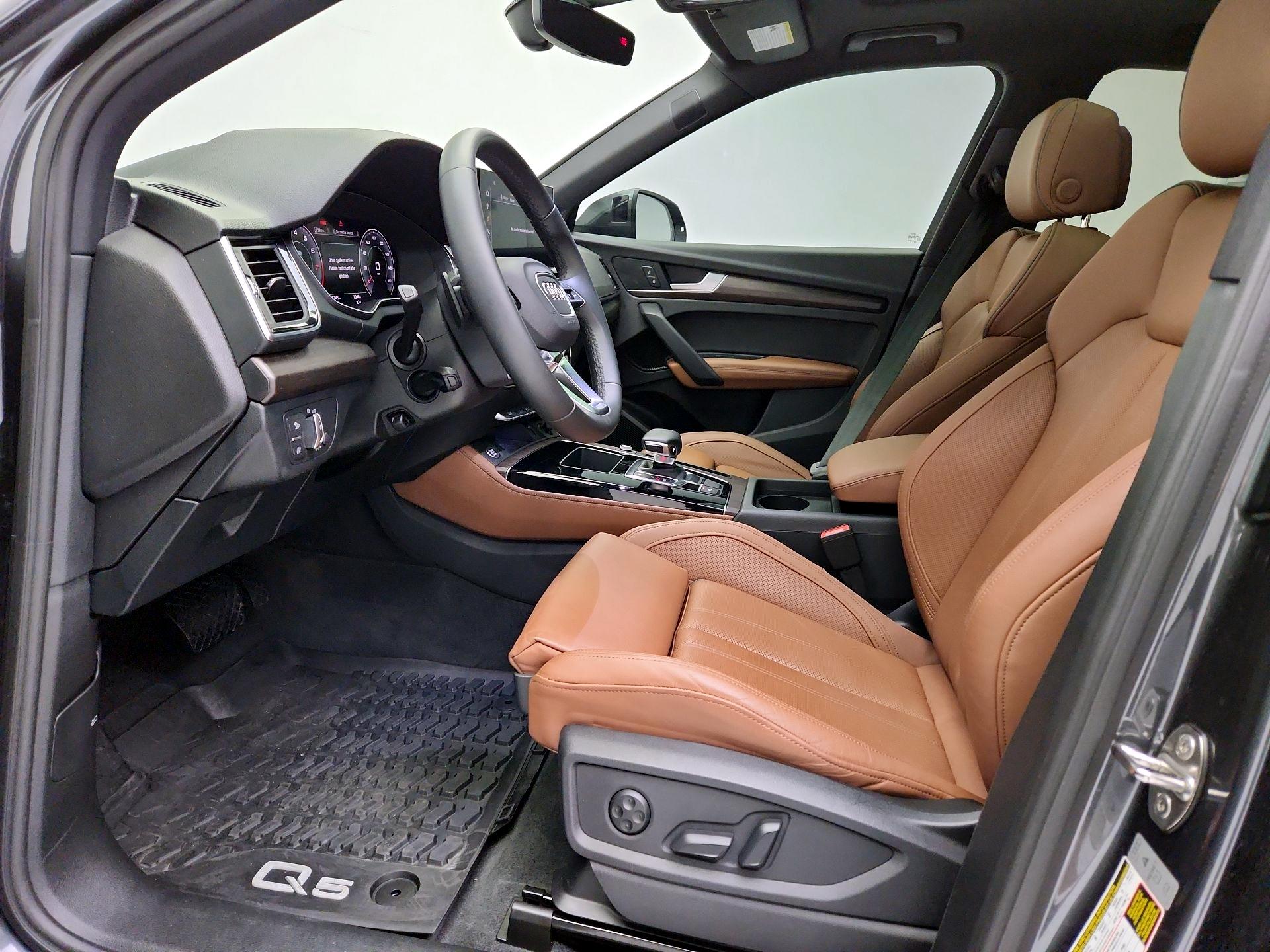 Thumbnail: 2023 Audi Q5 - 11