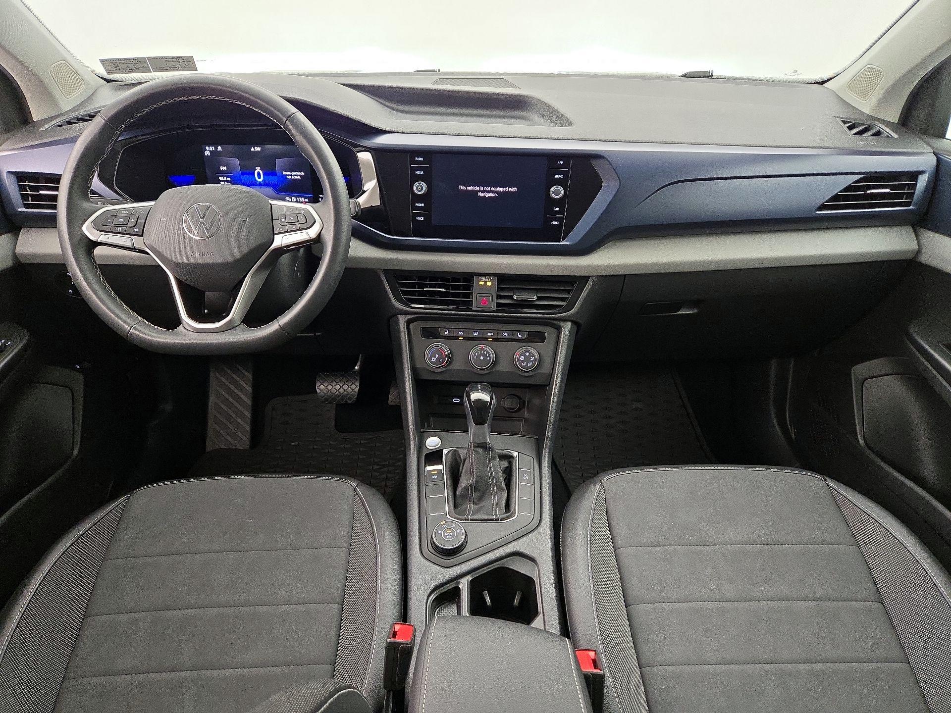 Thumbnail: 2022 Volkswagen Taos - 9