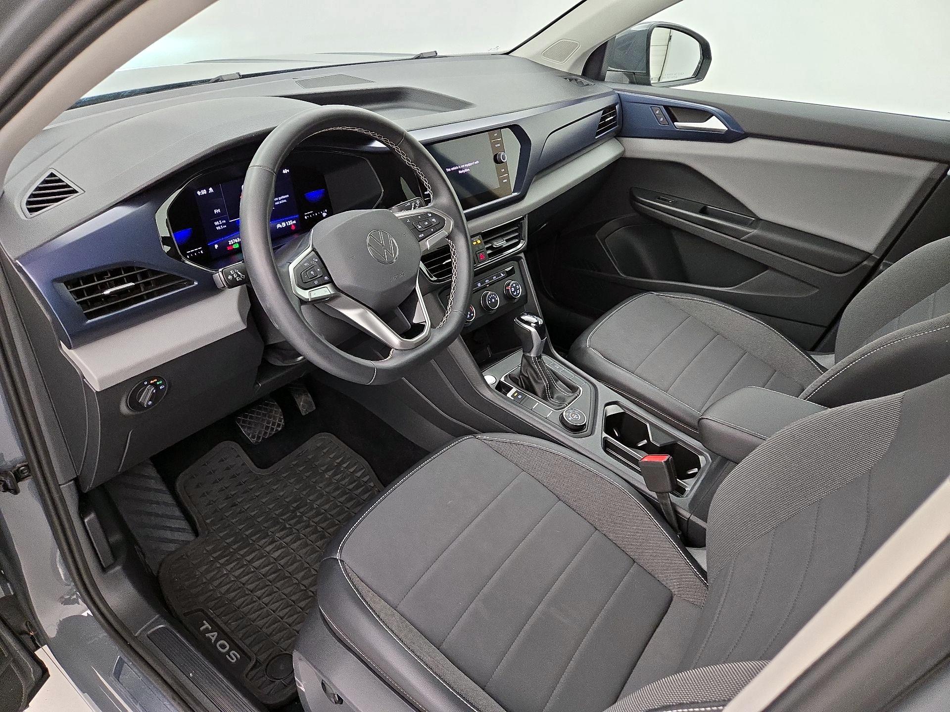 Thumbnail: 2022 Volkswagen Taos - 11