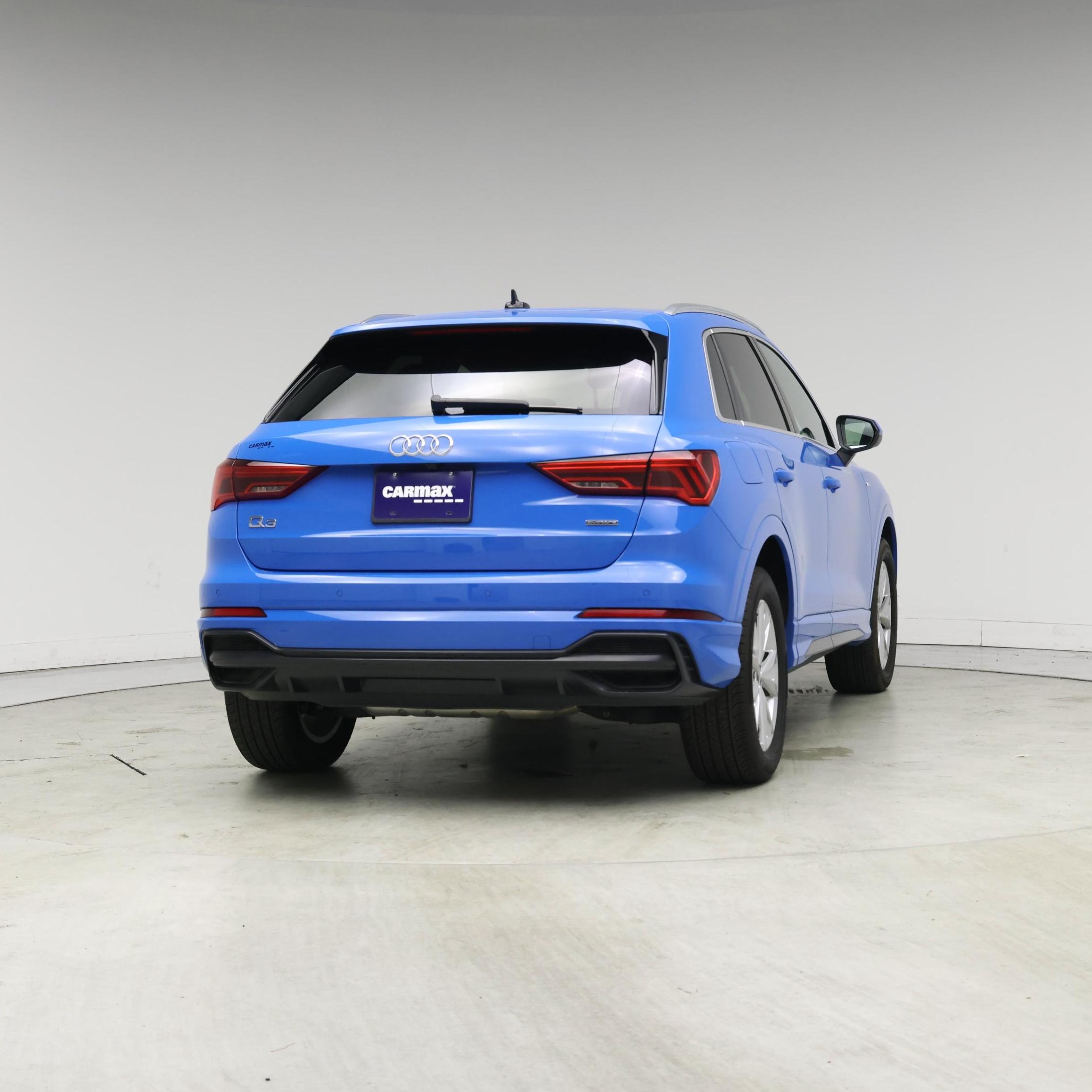 Thumbnail: 2022 Audi Q3 - 8