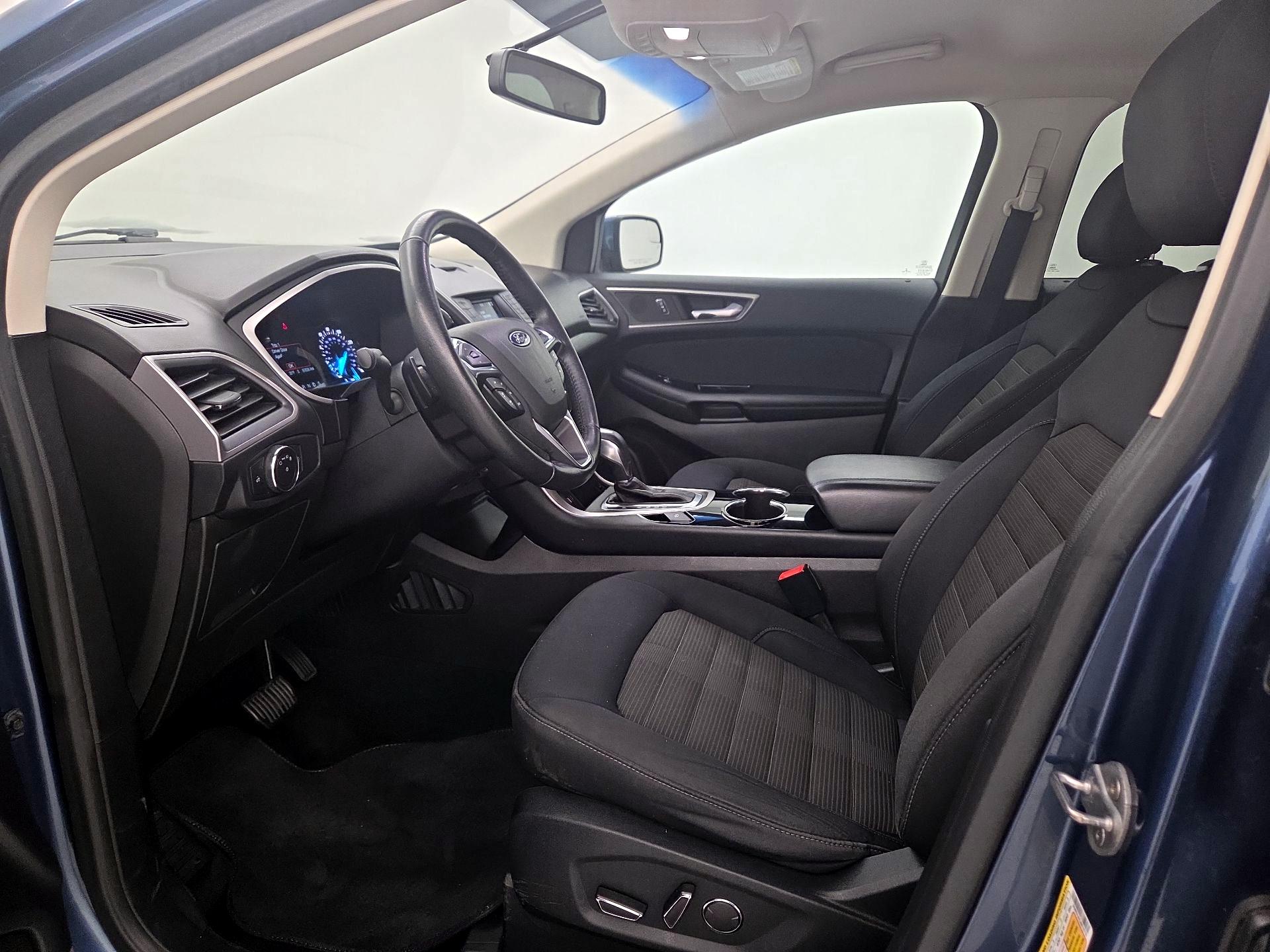 Thumbnail: 2018 Ford Edge - 11