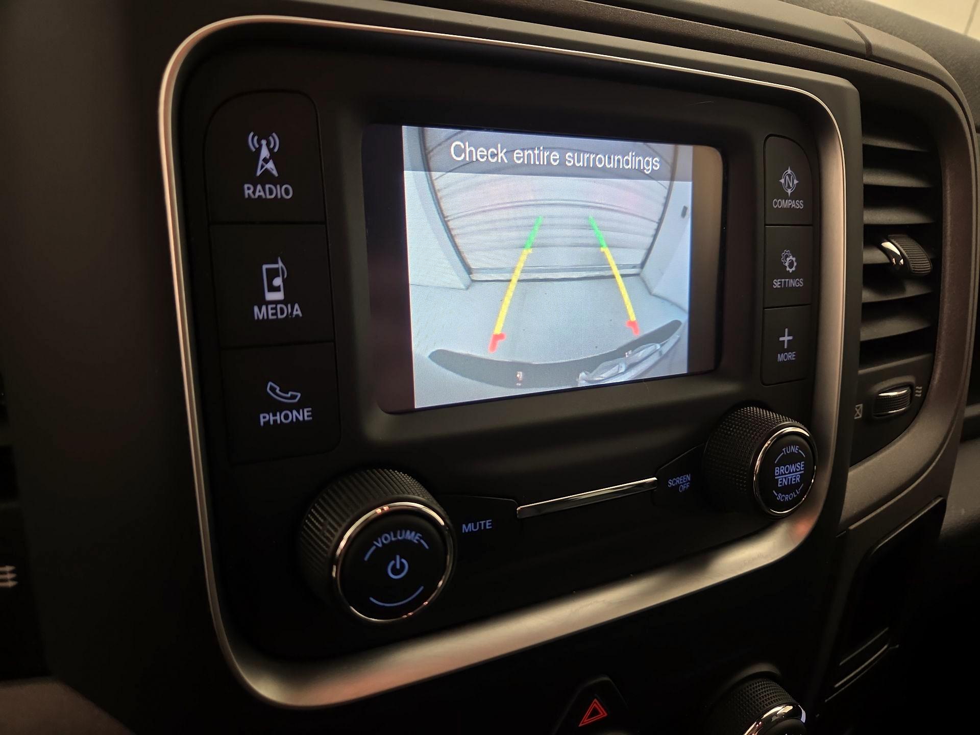 Thumbnail: 2021 RAM 1500 Classic - 14