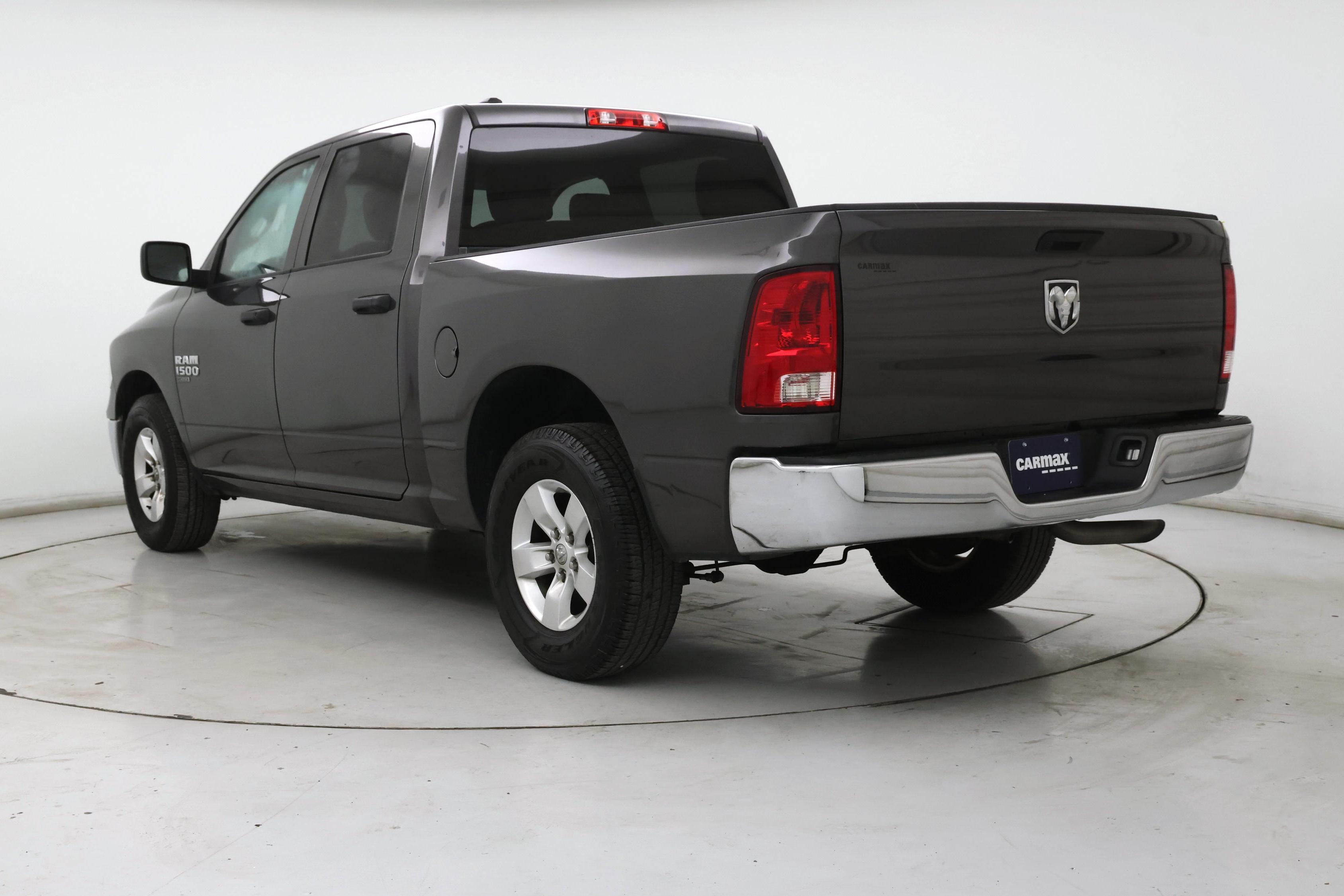 Thumbnail: 2021 RAM 1500 Classic - 2