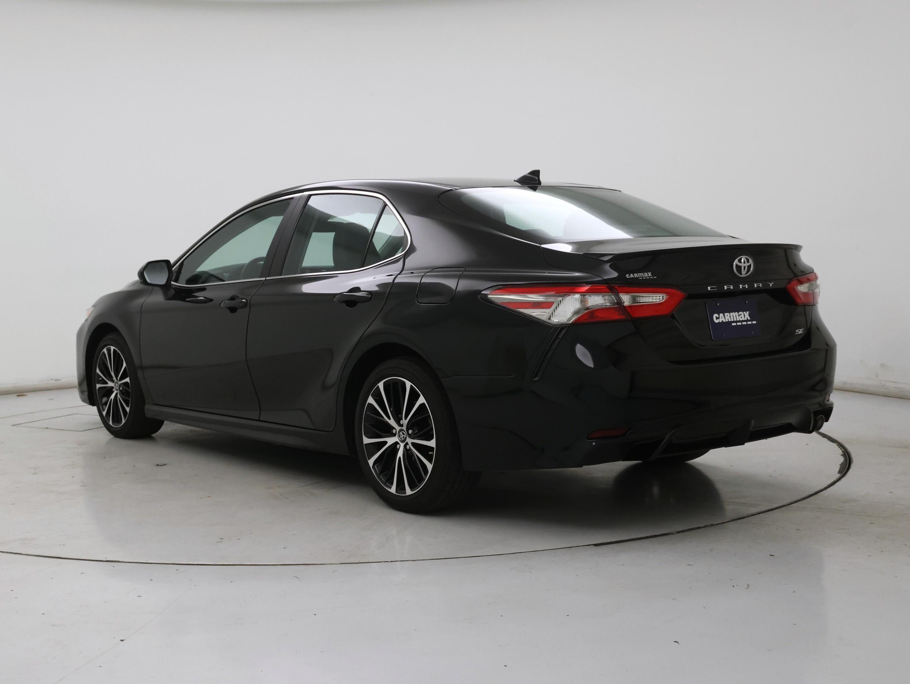 Thumbnail: 2019 Toyota Camry - 2