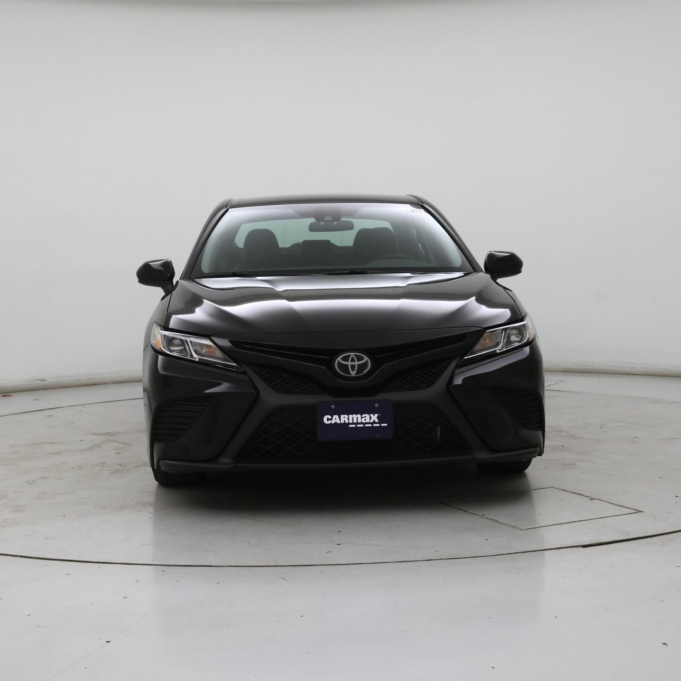 Thumbnail: 2019 Toyota Camry - 5