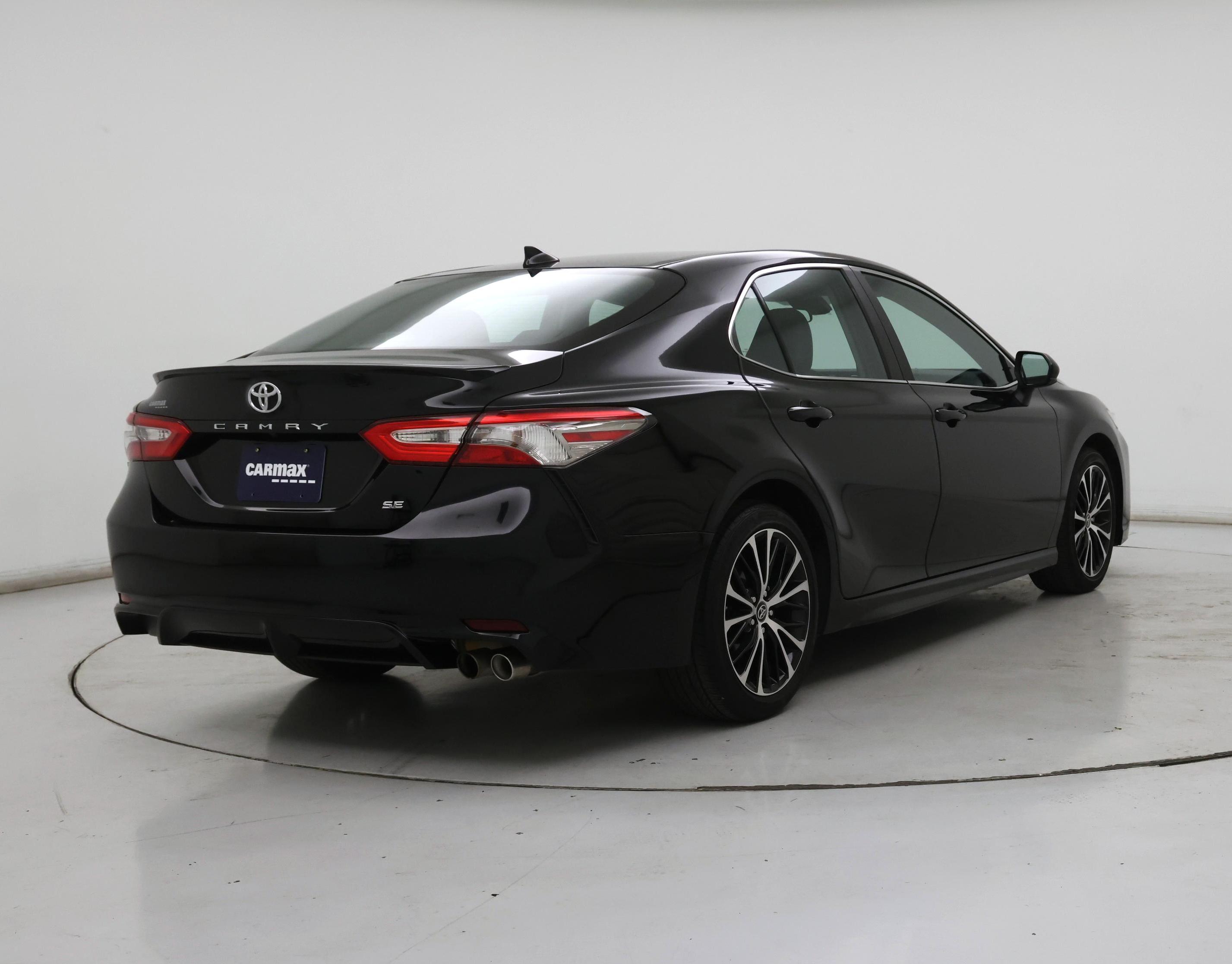 Thumbnail: 2019 Toyota Camry - 8