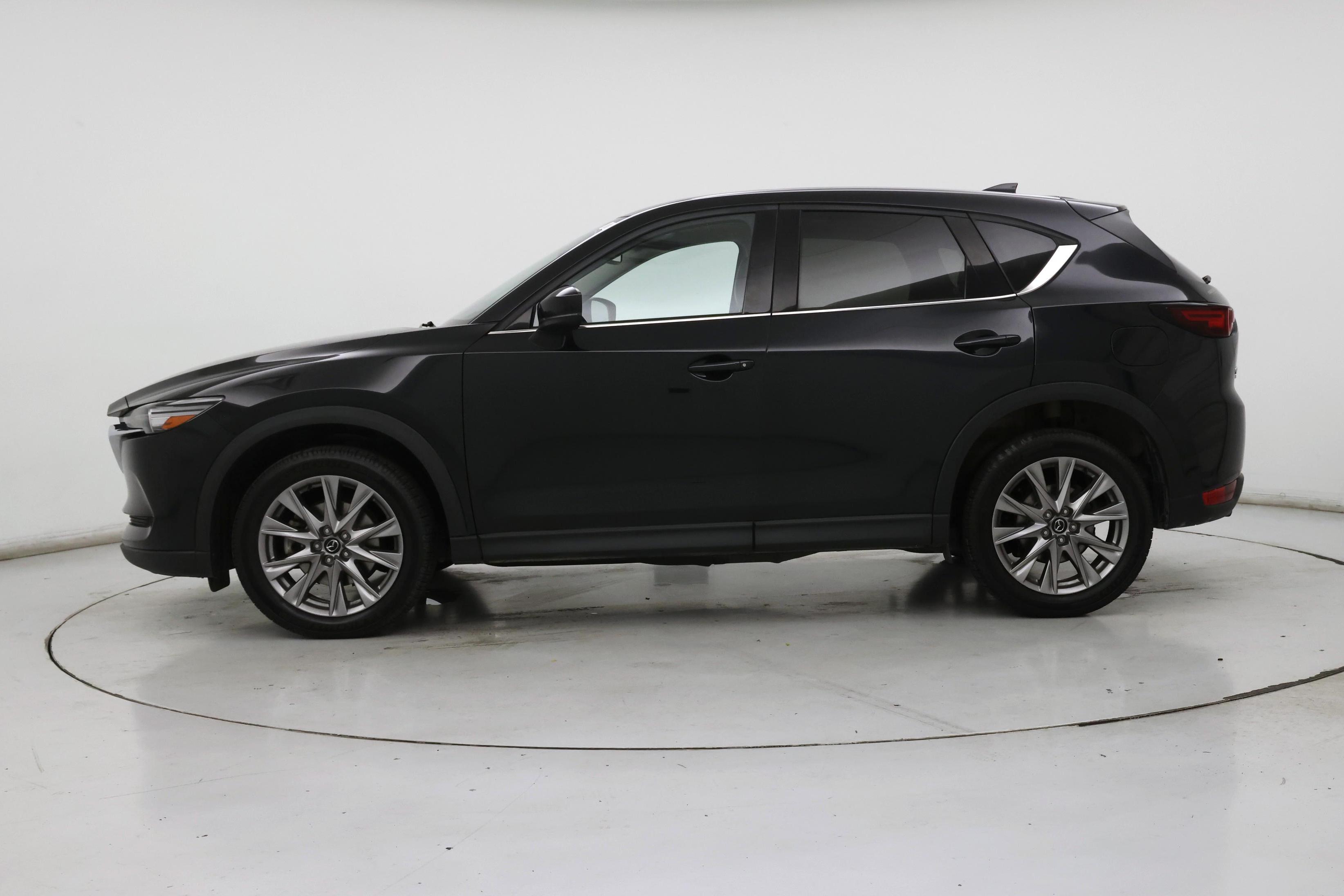 Thumbnail: 2021 Mazda CX-5 - 3