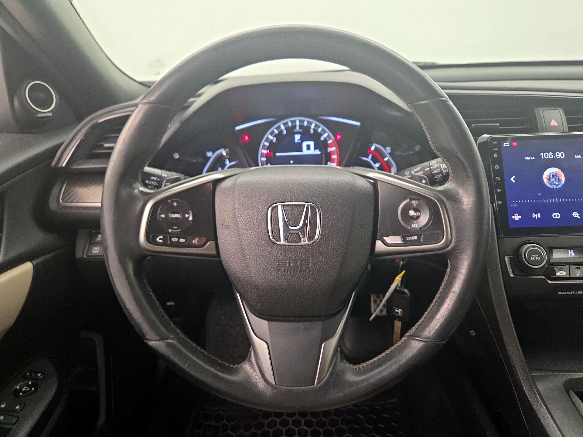 Thumbnail: 2017 Honda Civic - 10