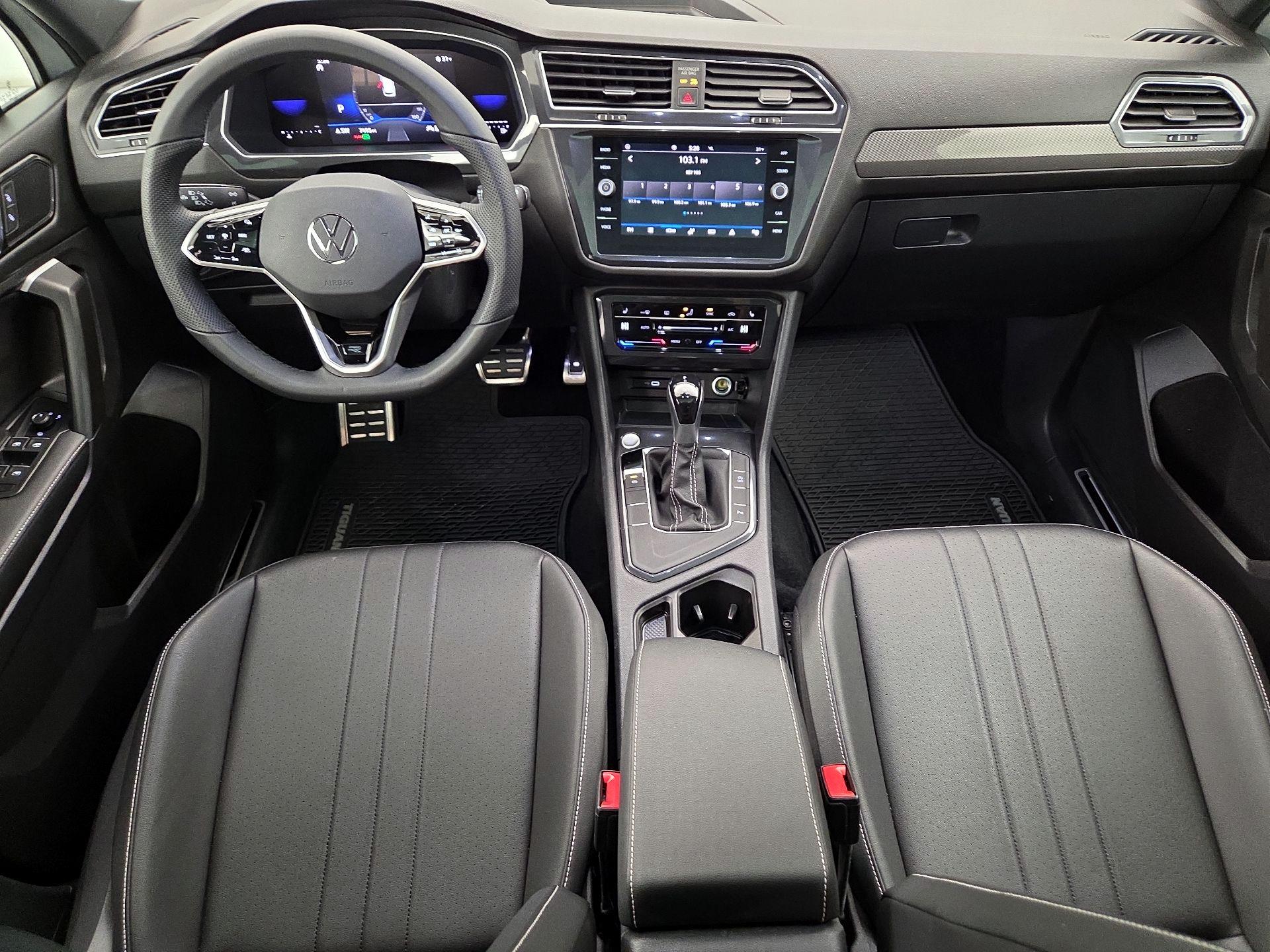 Thumbnail: 2023 Volkswagen Tiguan - 9