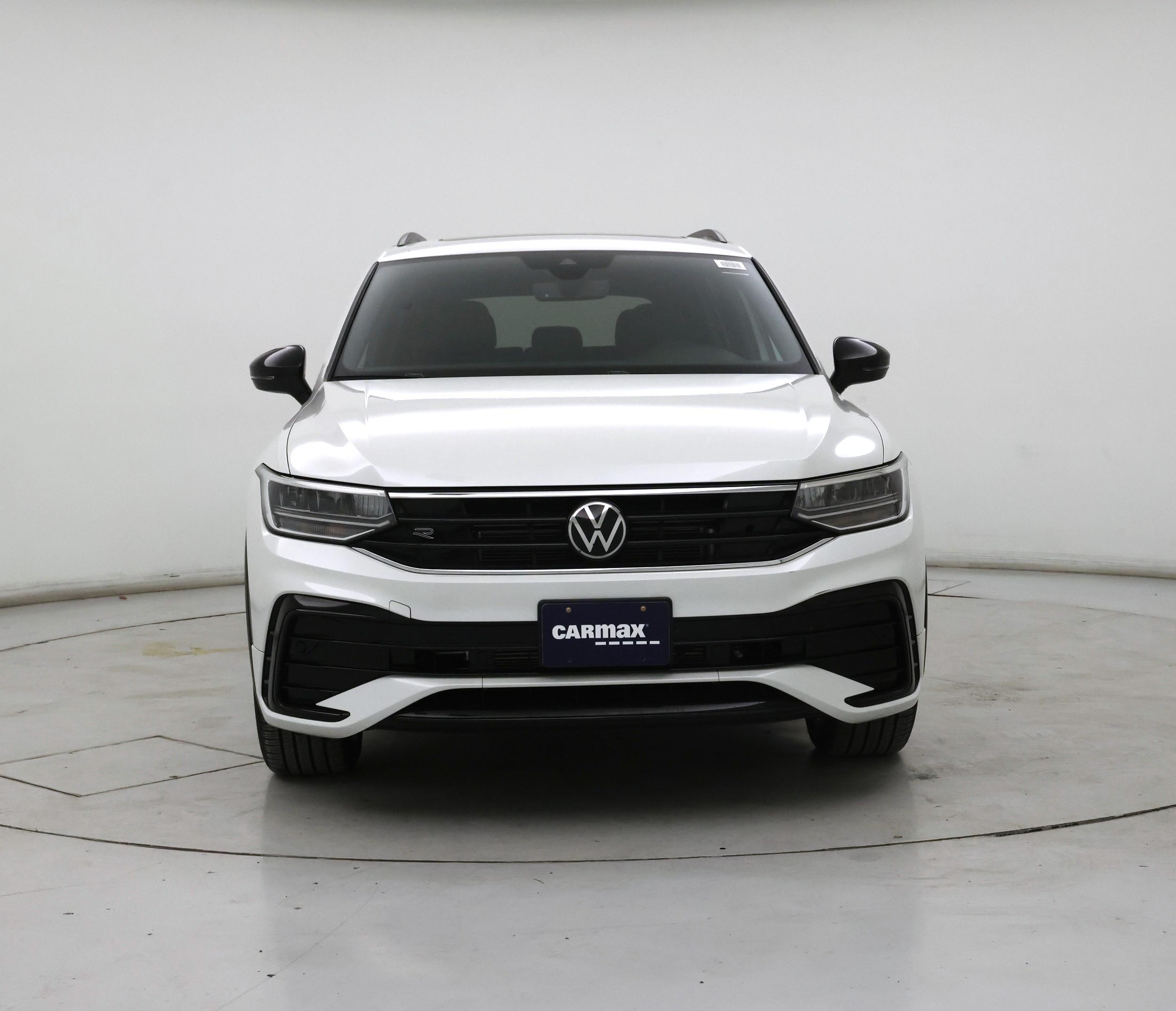 Thumbnail: 2023 Volkswagen Tiguan - 5
