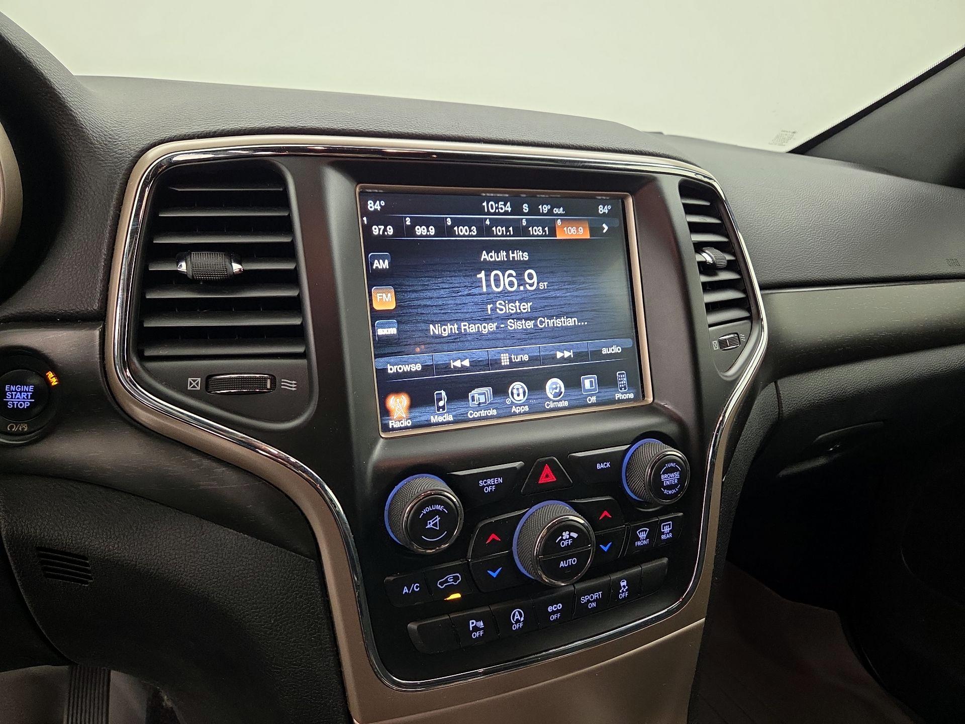 Thumbnail: 2017 Jeep Grand Cherokee - 15