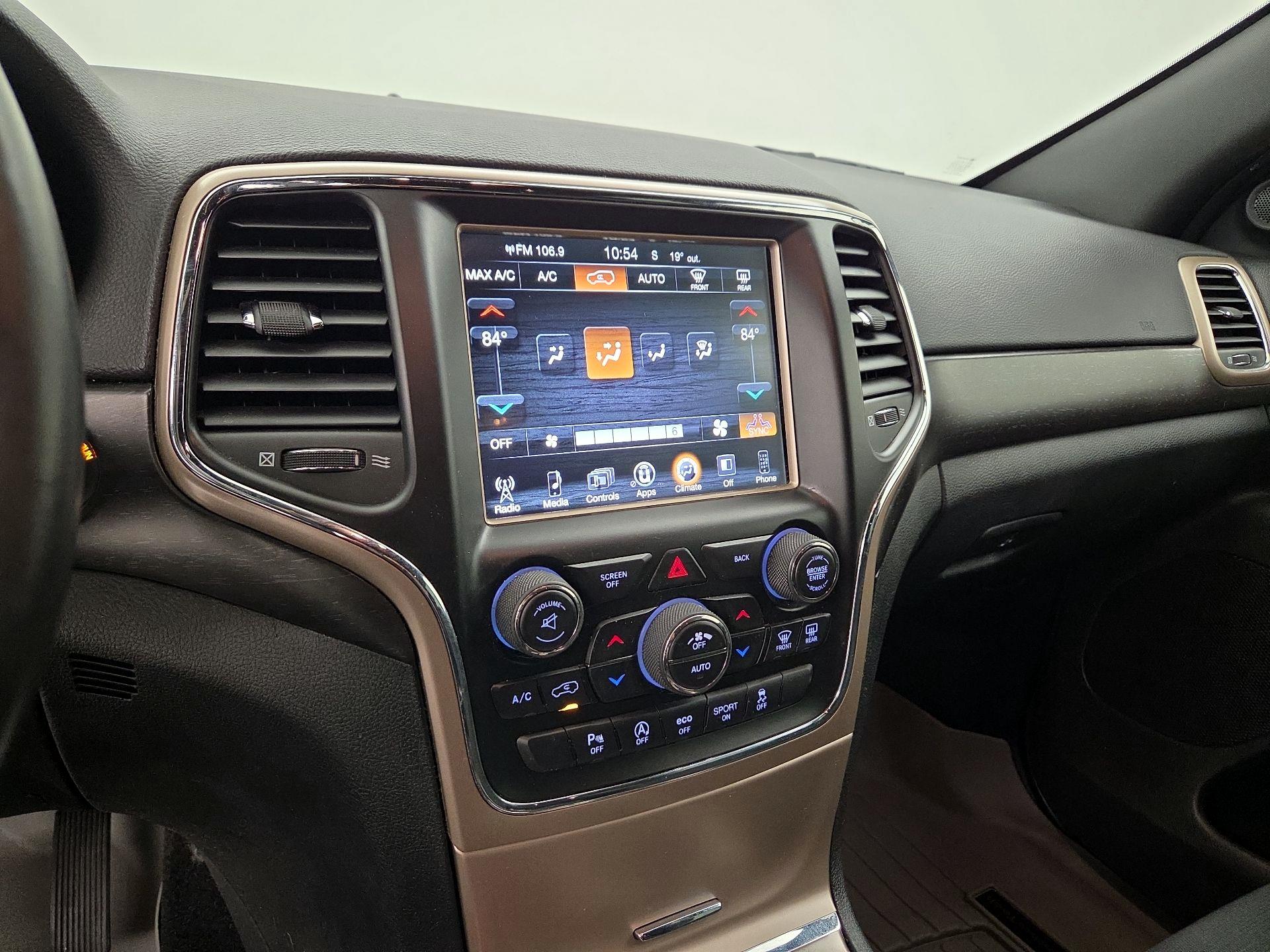 Thumbnail: 2017 Jeep Grand Cherokee - 16