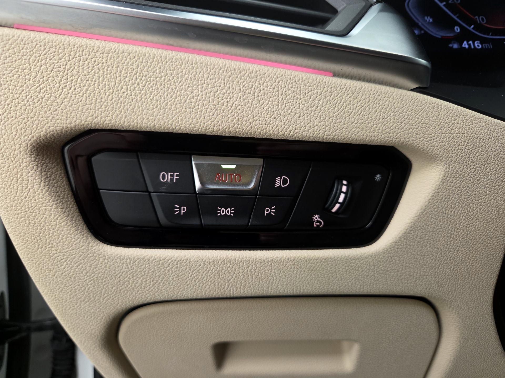 Thumbnail: 2021 BMW 3 Series - 13