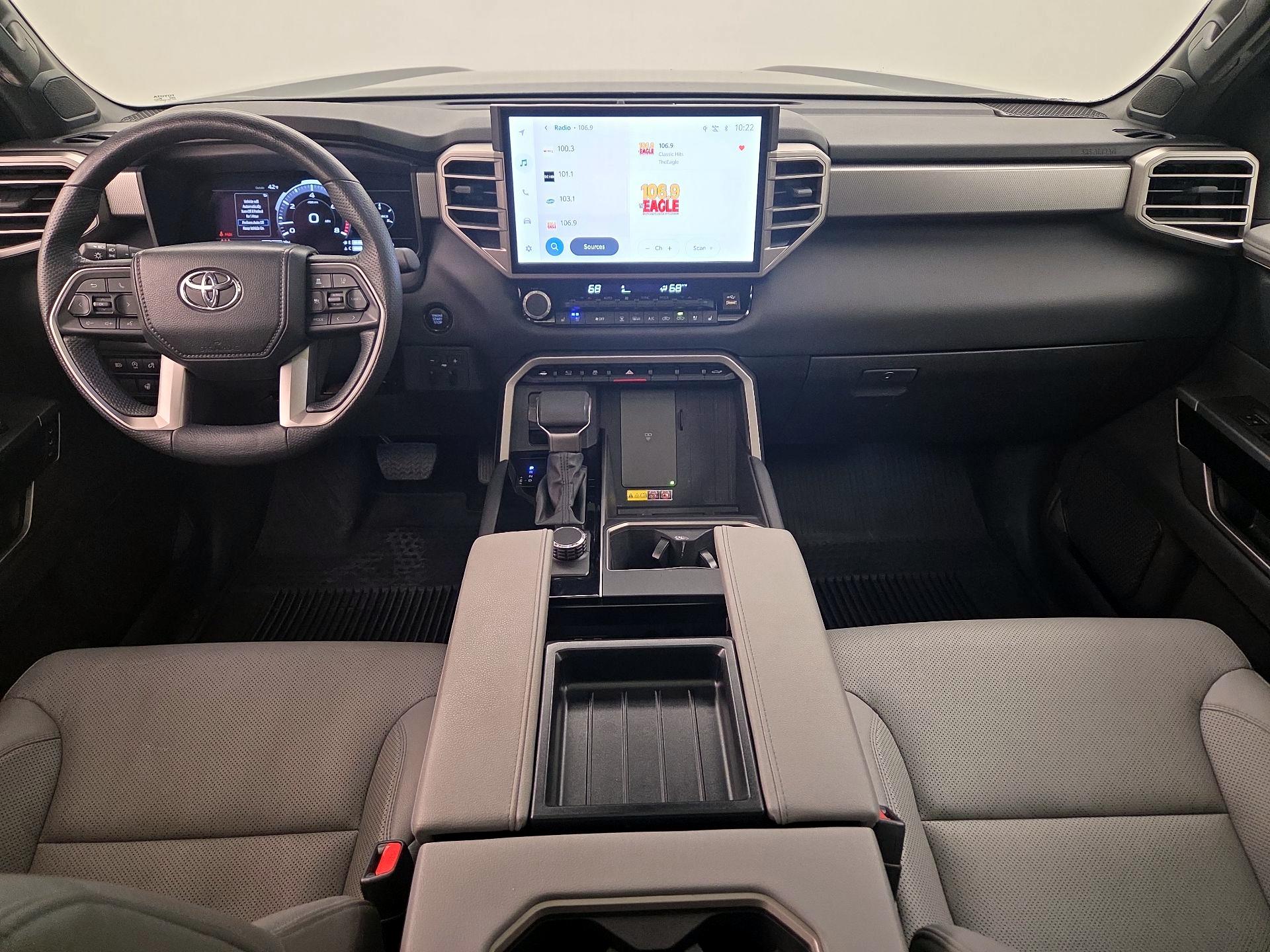 Thumbnail: 2025 Toyota Tundra - 9