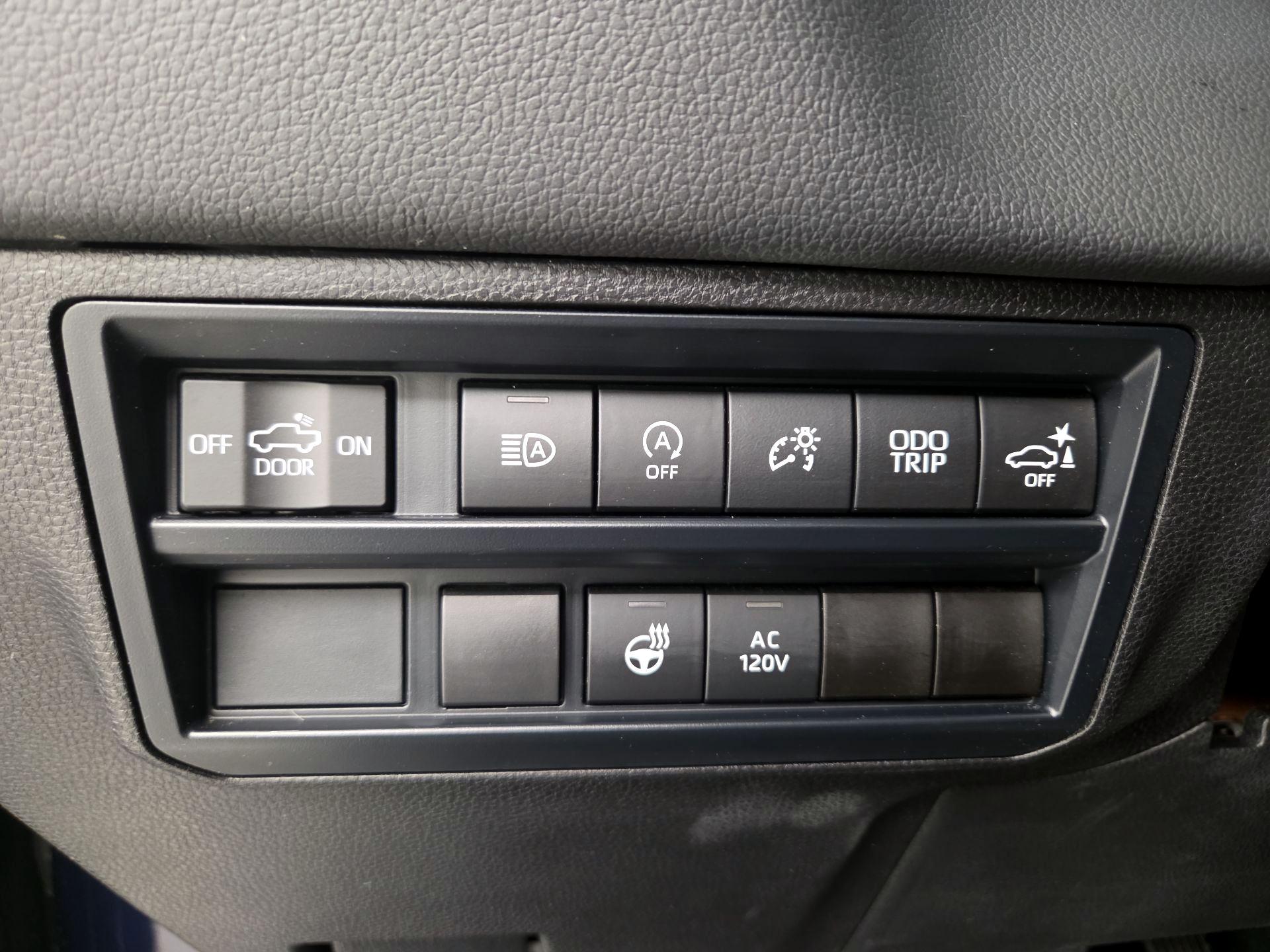 Thumbnail: 2025 Toyota Tundra - 13