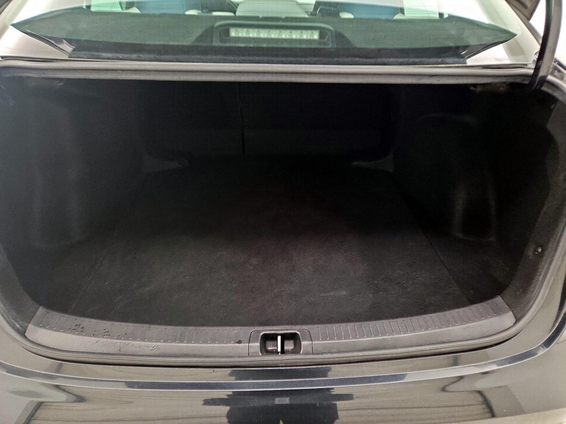 Thumbnail: 2021 Toyota Corolla - 20