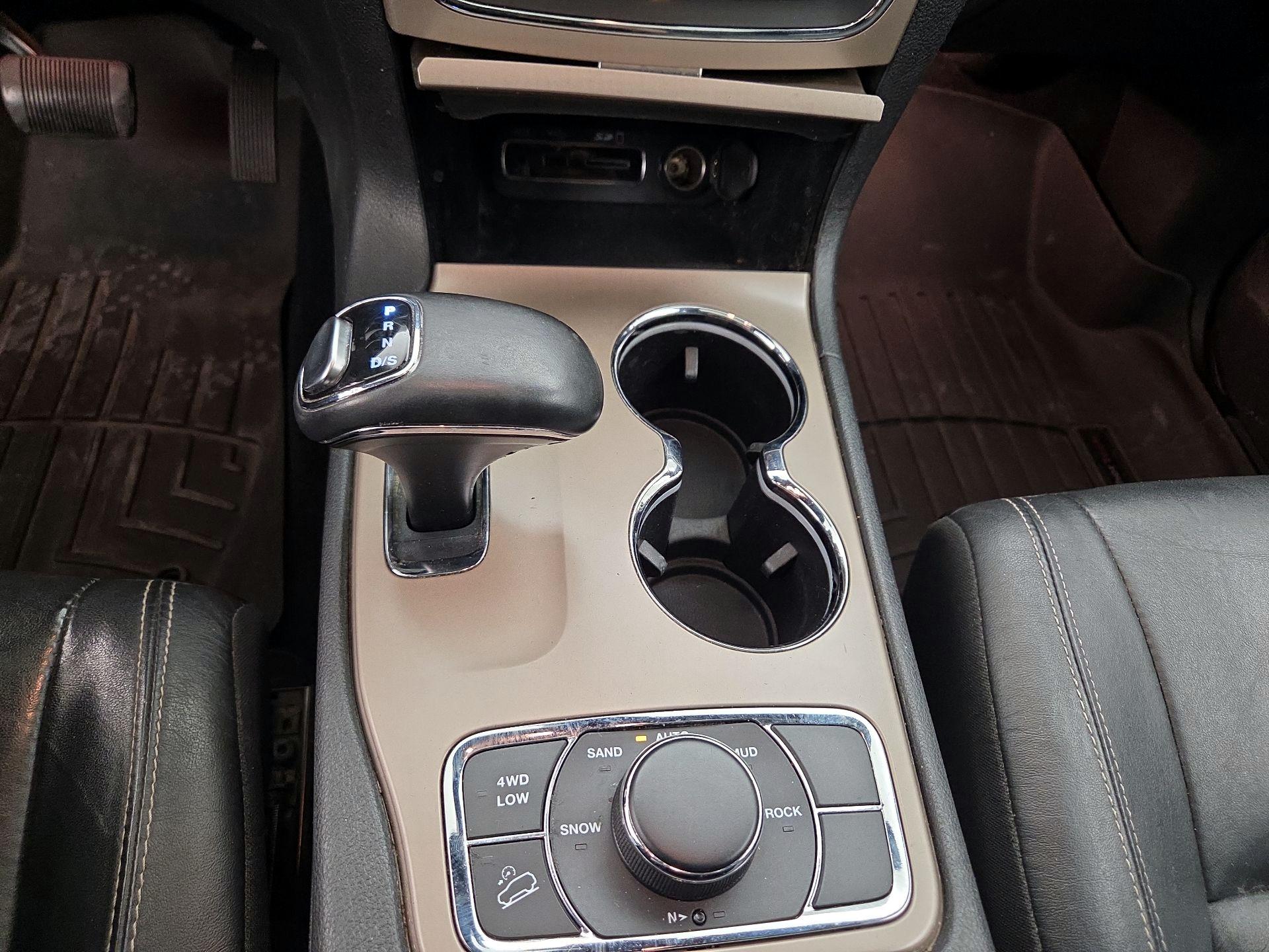 Thumbnail: 2014 Jeep Grand Cherokee - 18