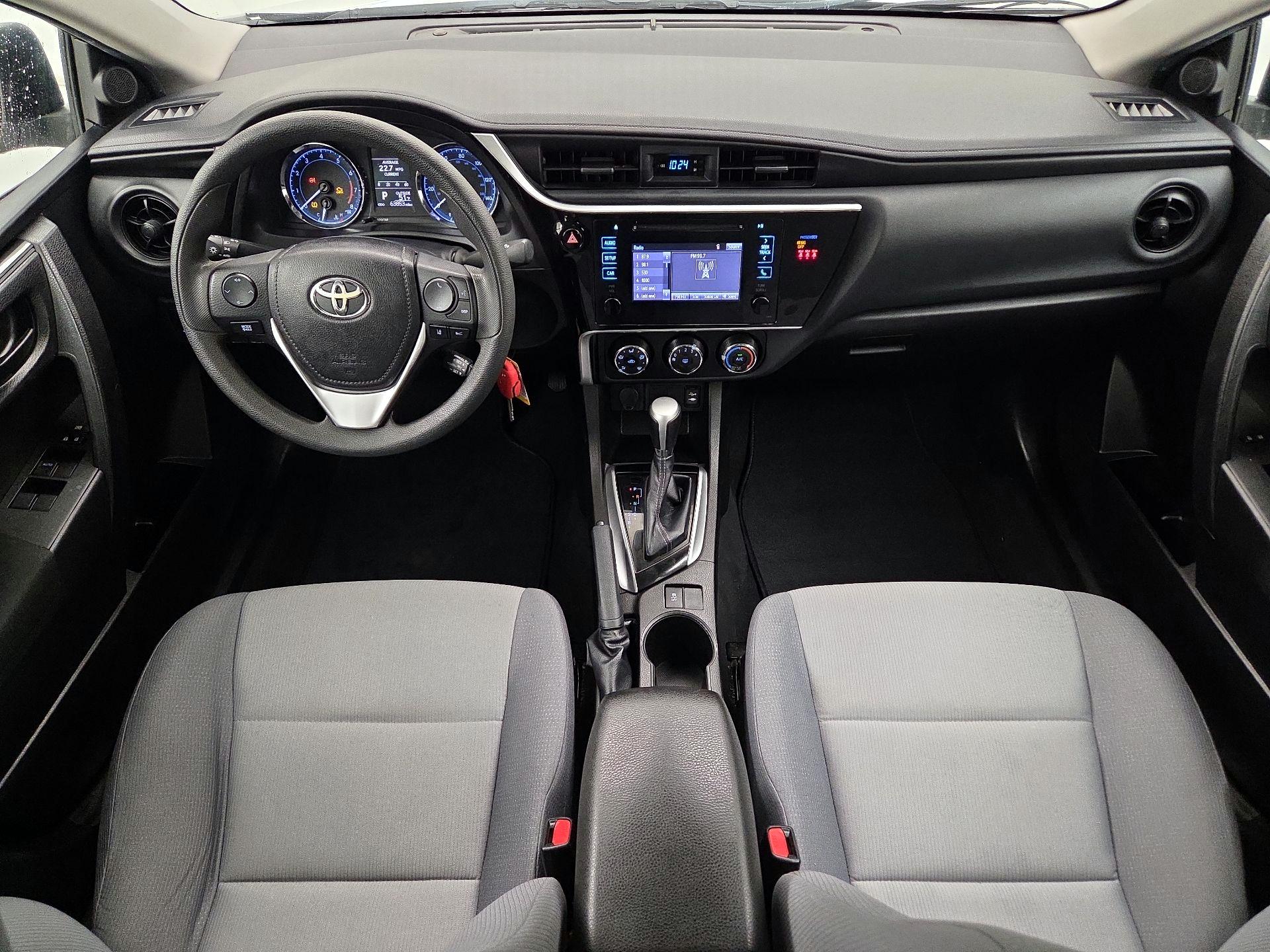 Thumbnail: 2018 Toyota Corolla - 9