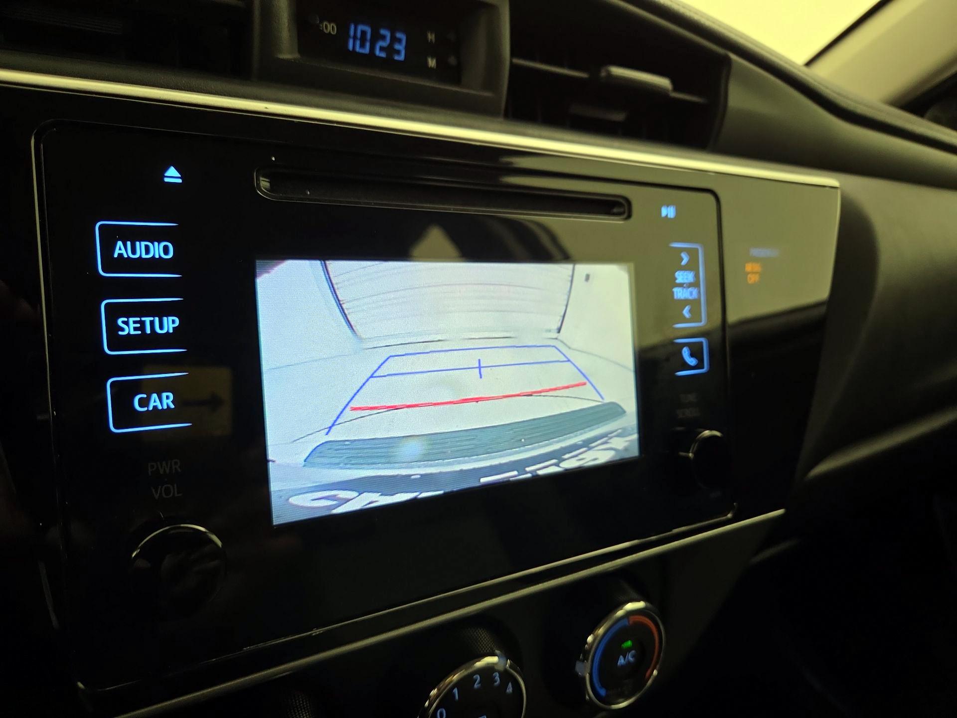 Thumbnail: 2018 Toyota Corolla - 14