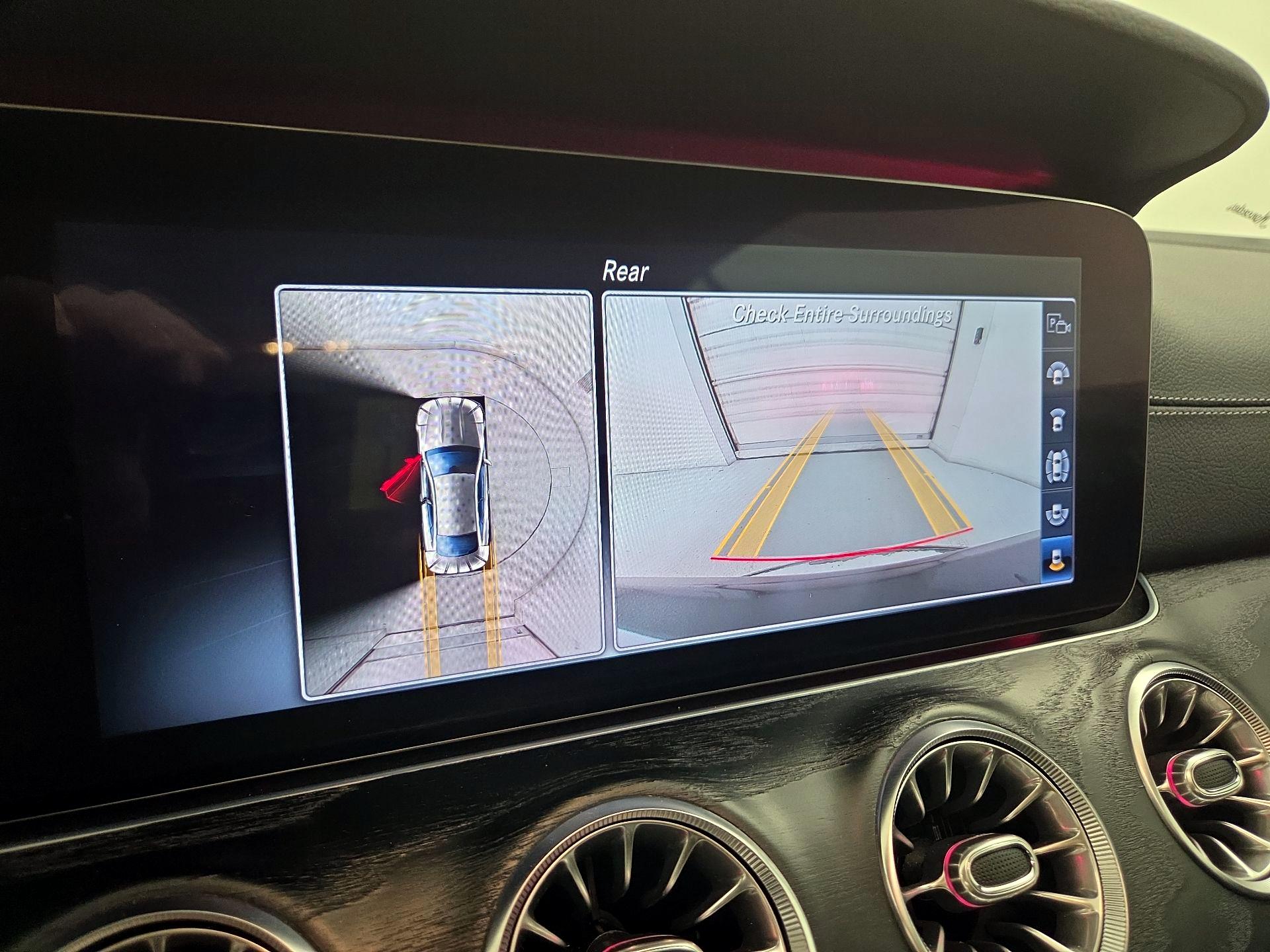 Thumbnail: 2020 Mercedes-Benz E-Class - 15