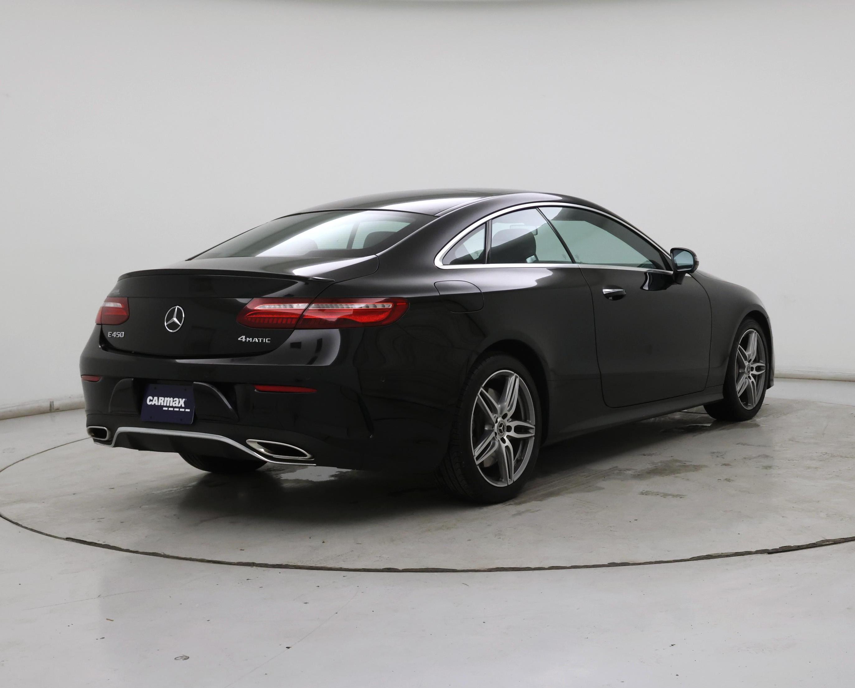 Thumbnail: 2020 Mercedes-Benz E-Class - 8