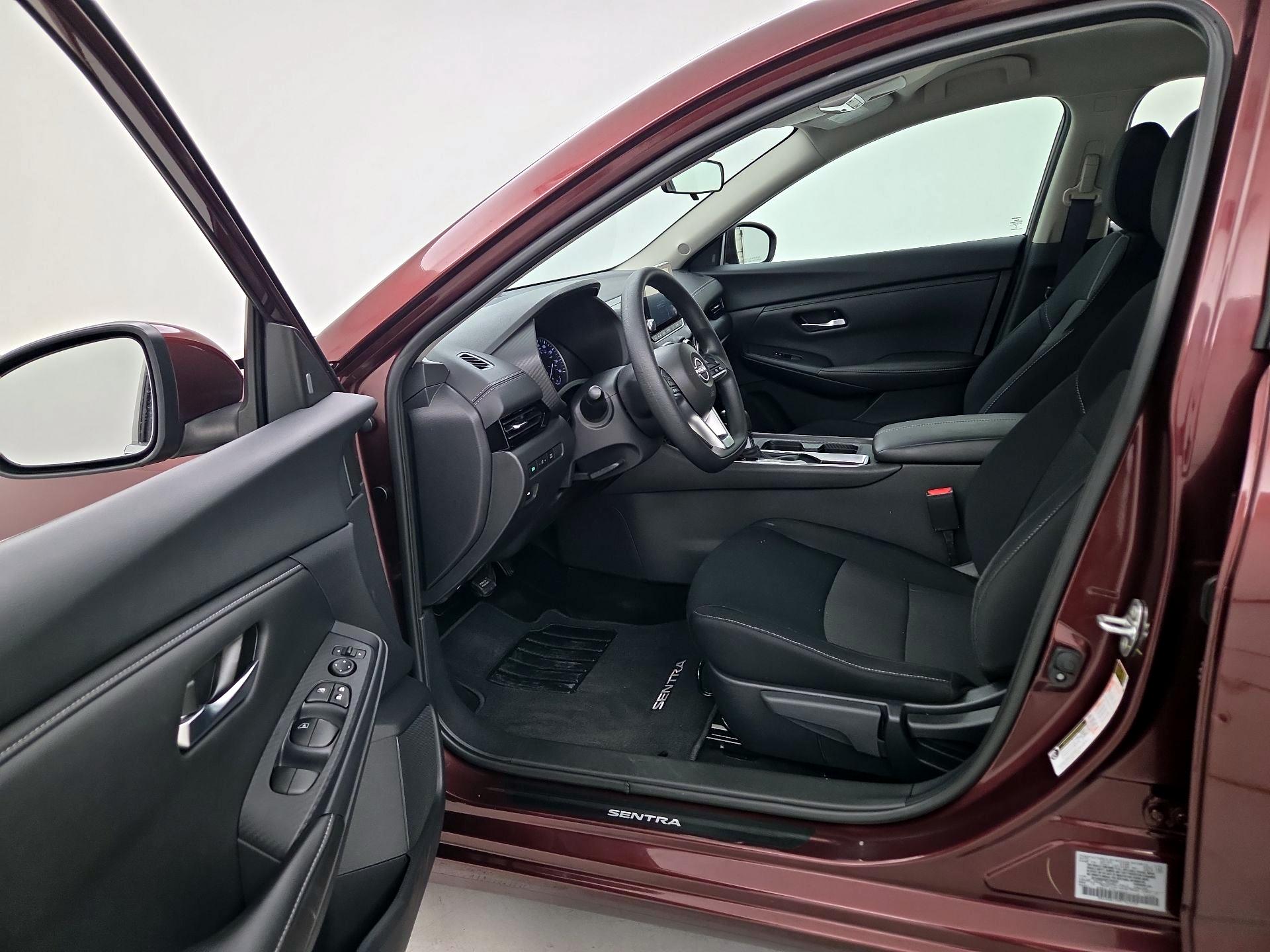 Thumbnail: 2024 Nissan Sentra - 11