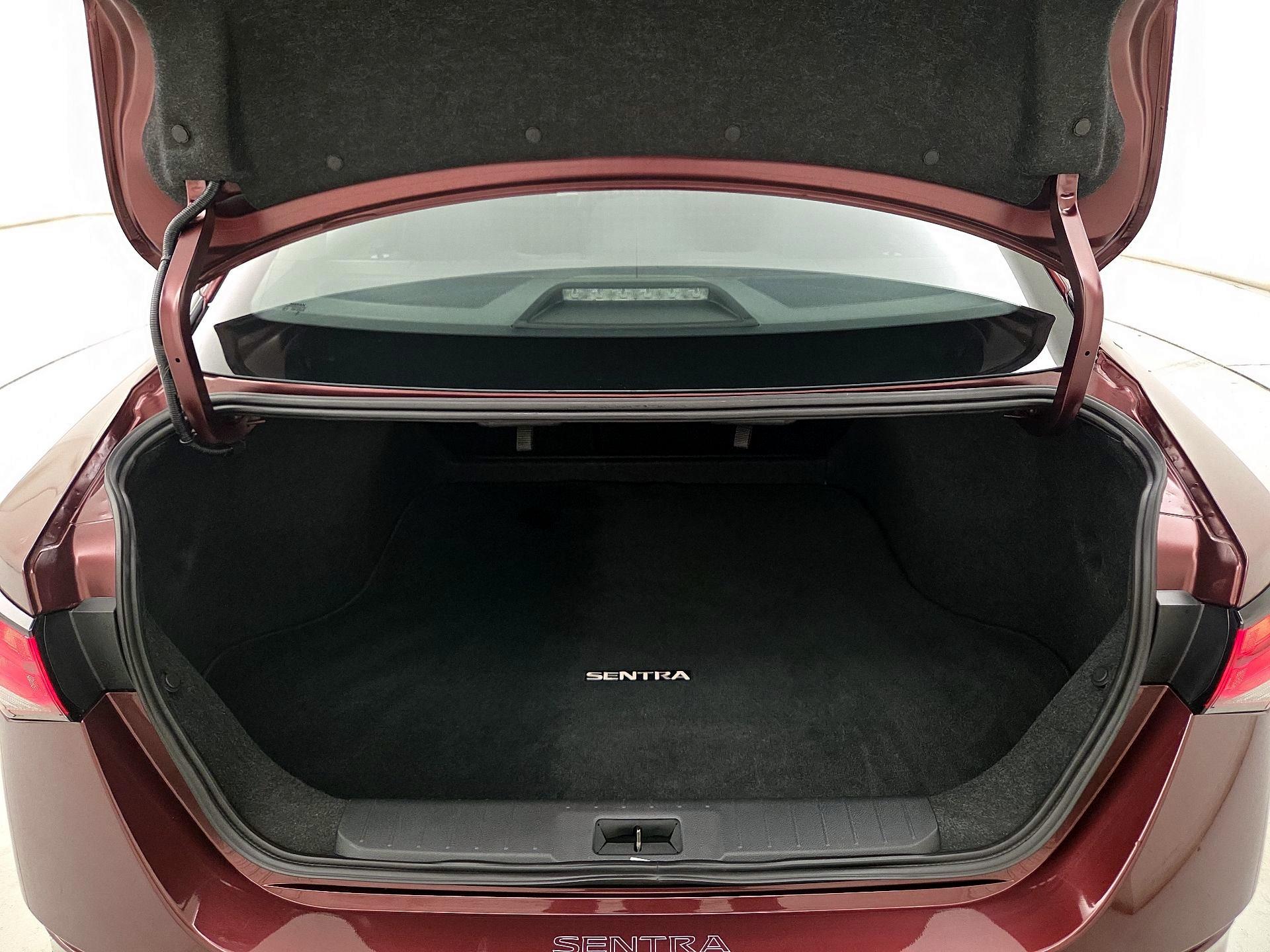 Thumbnail: 2024 Nissan Sentra - 20