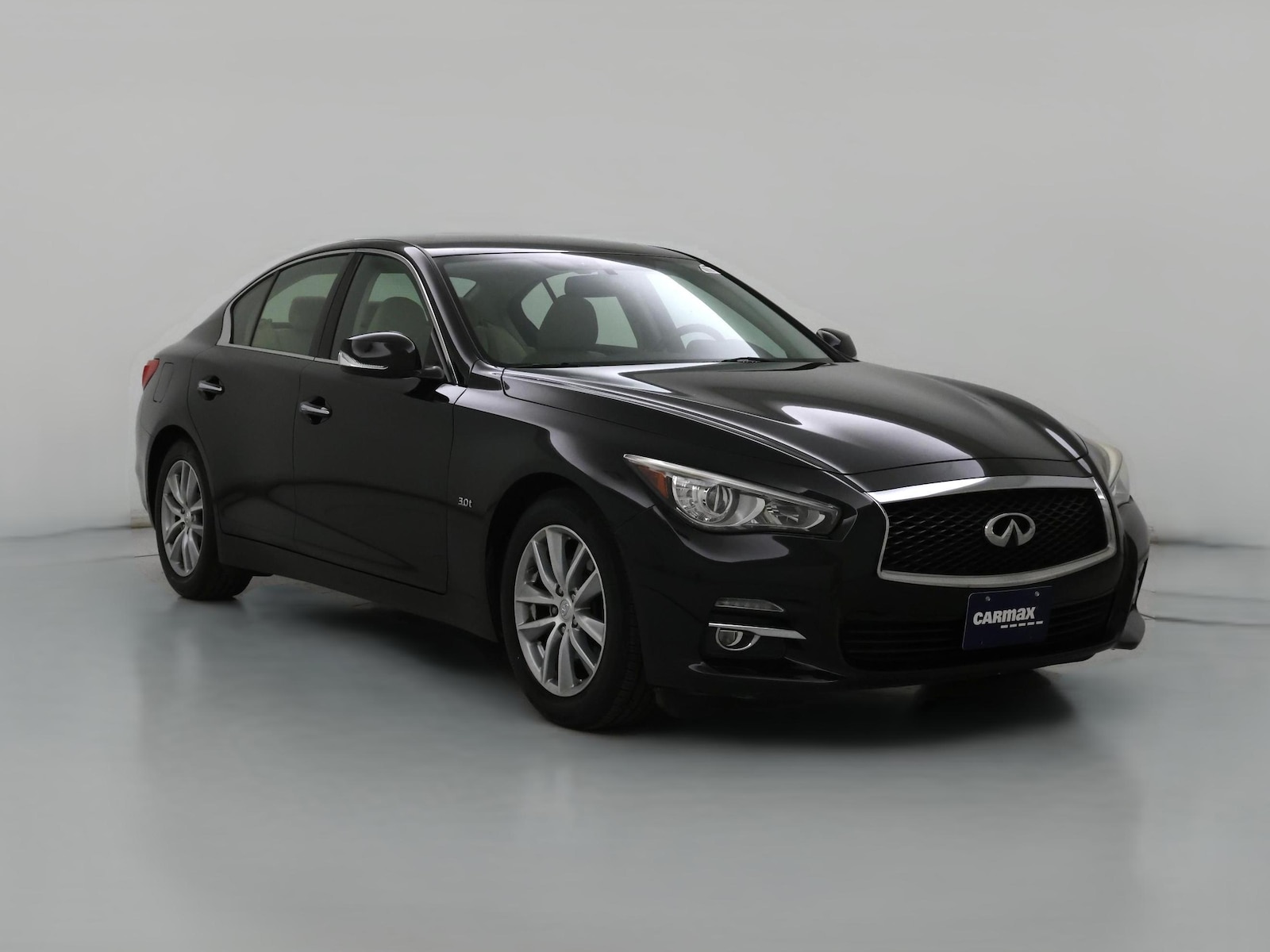 2017 INFINITI Q50 Premium