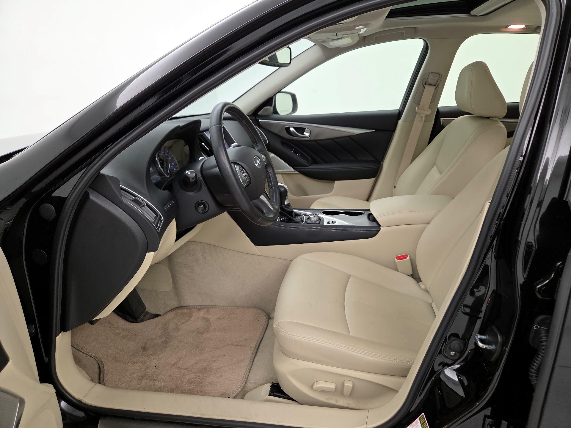 Thumbnail: 2017 INFINITI Q50 - 11