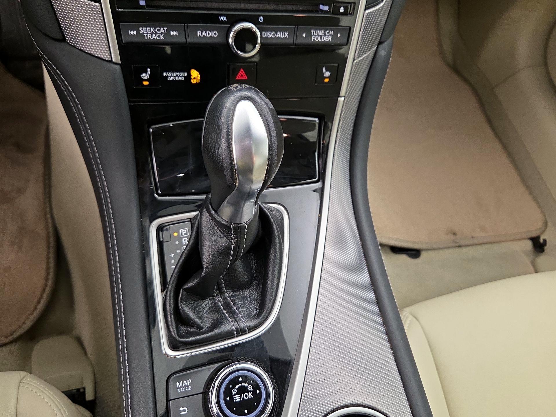 Thumbnail: 2017 INFINITI Q50 - 18