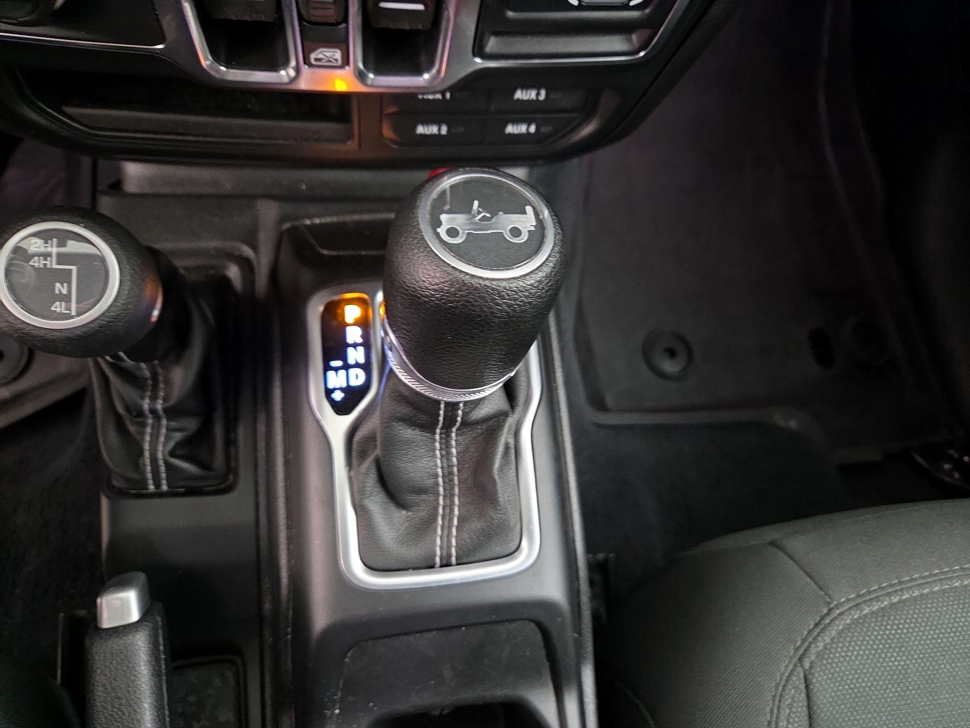 Thumbnail: 2018 Jeep Wrangler - 18