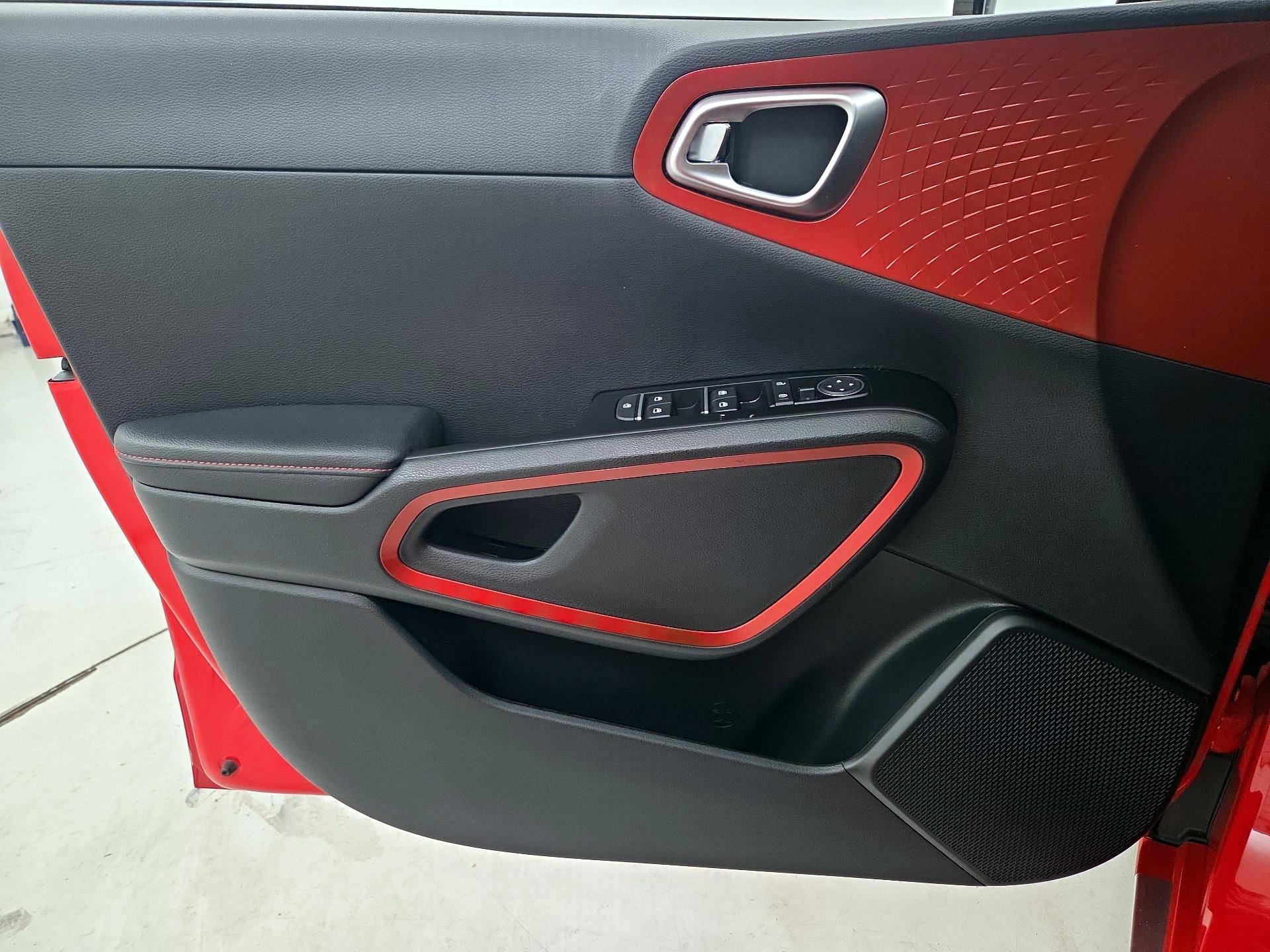 Thumbnail: 2023 Kia Soul - 12