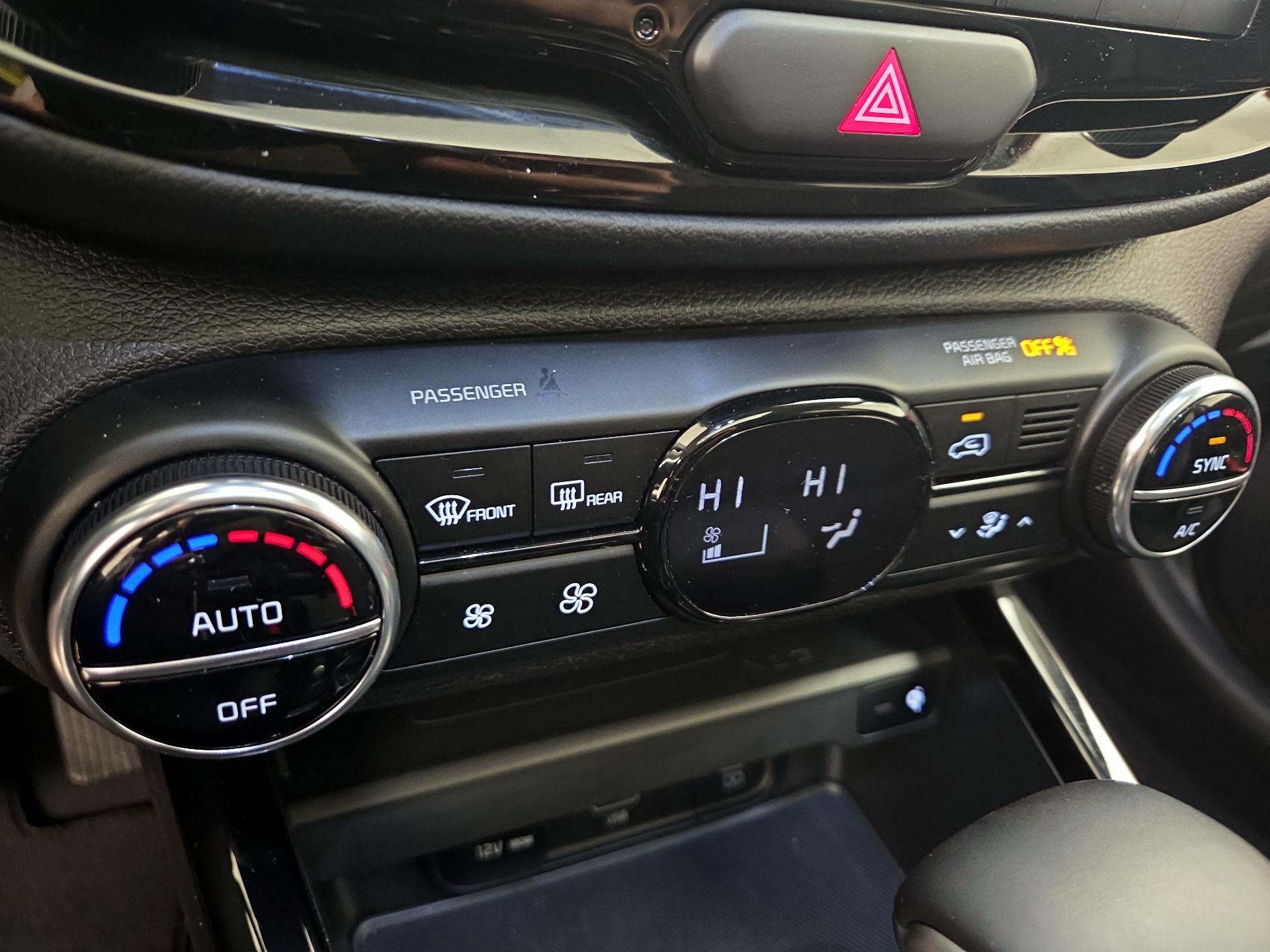 Thumbnail: 2023 Kia Soul - 17