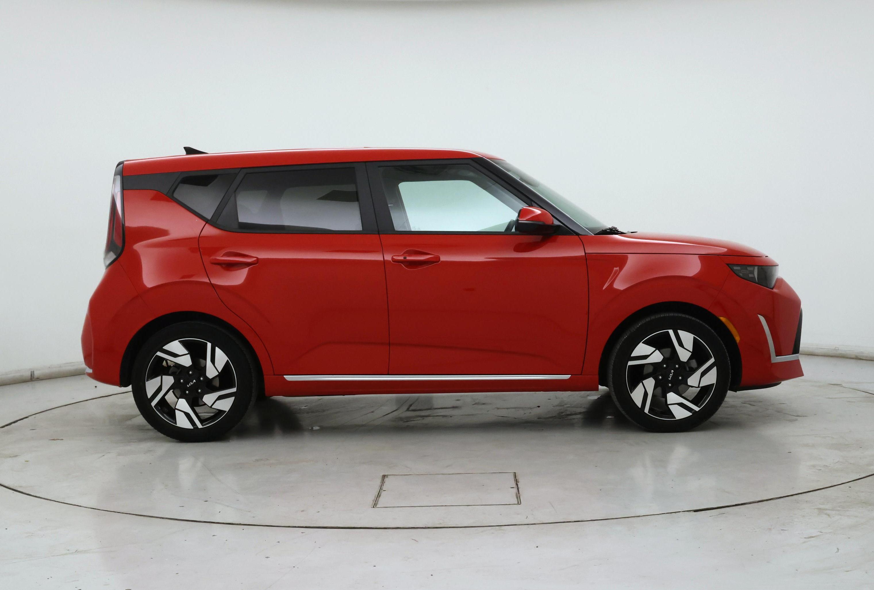 Thumbnail: 2023 Kia Soul - 7