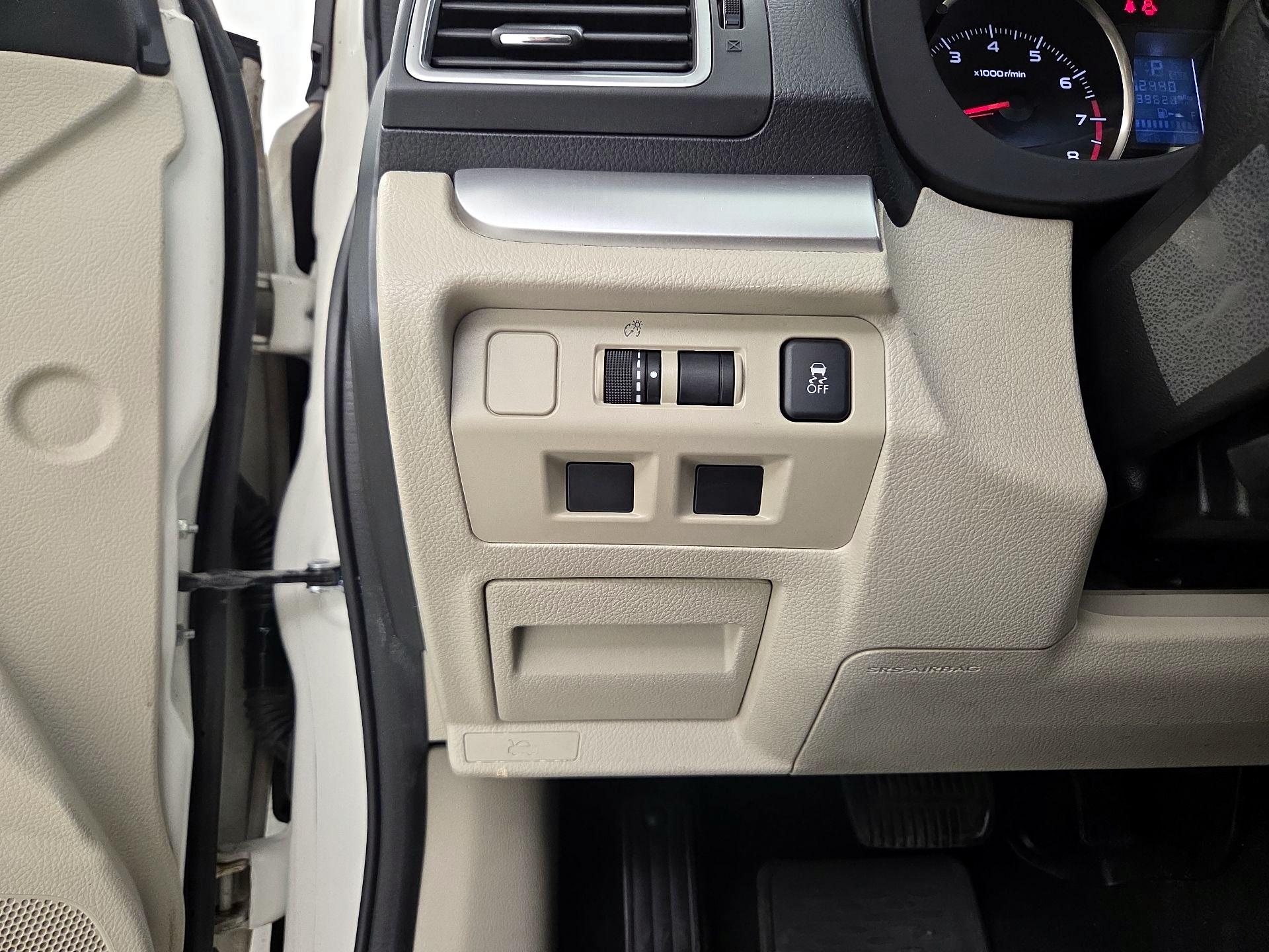 Thumbnail: 2016 Subaru Impreza - 13