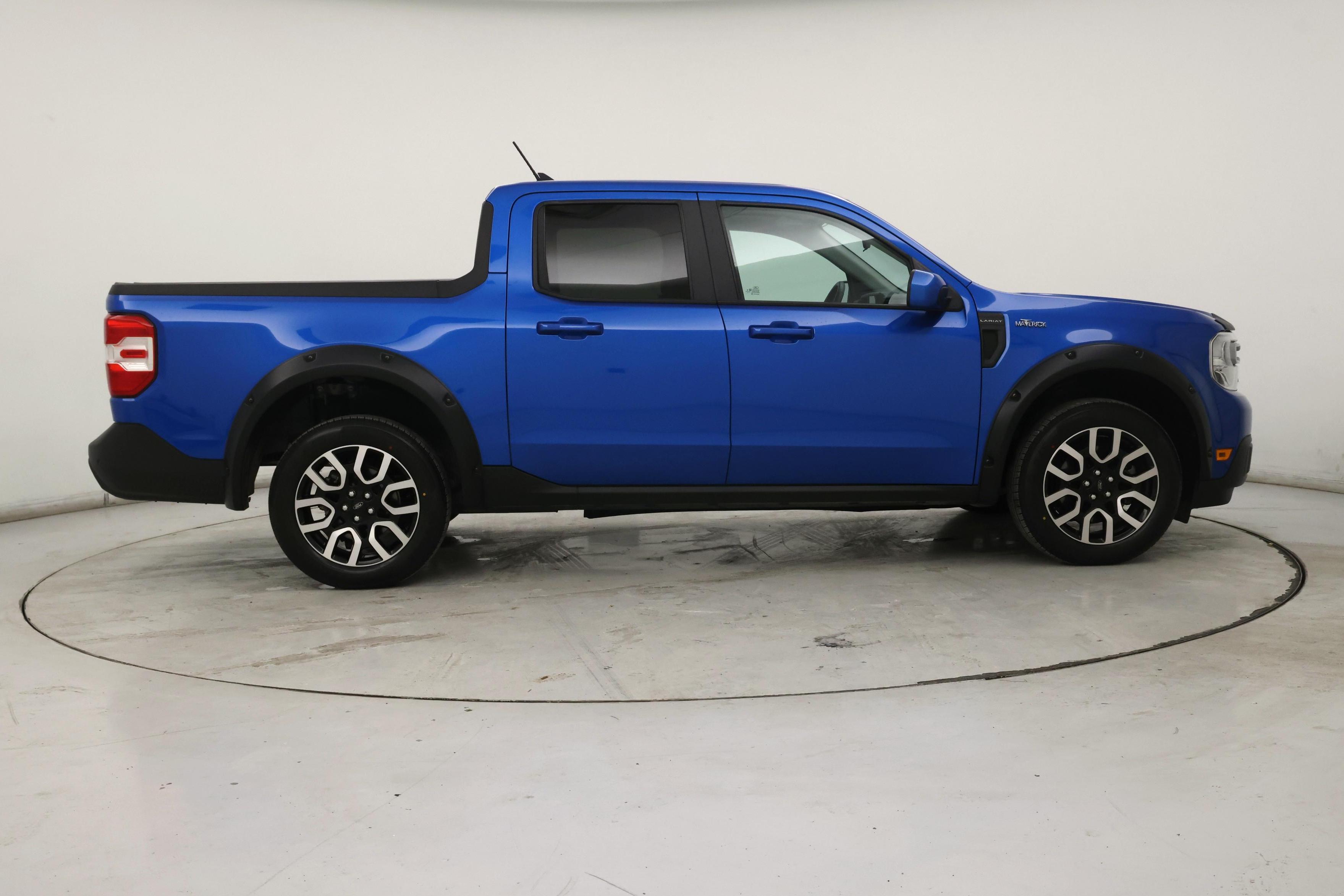 Thumbnail: 2022 Ford Maverick - 7