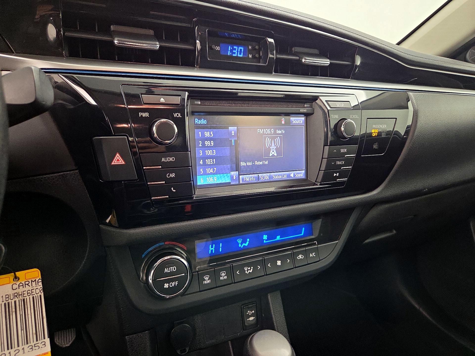 Thumbnail: 2014 Toyota Corolla - 15