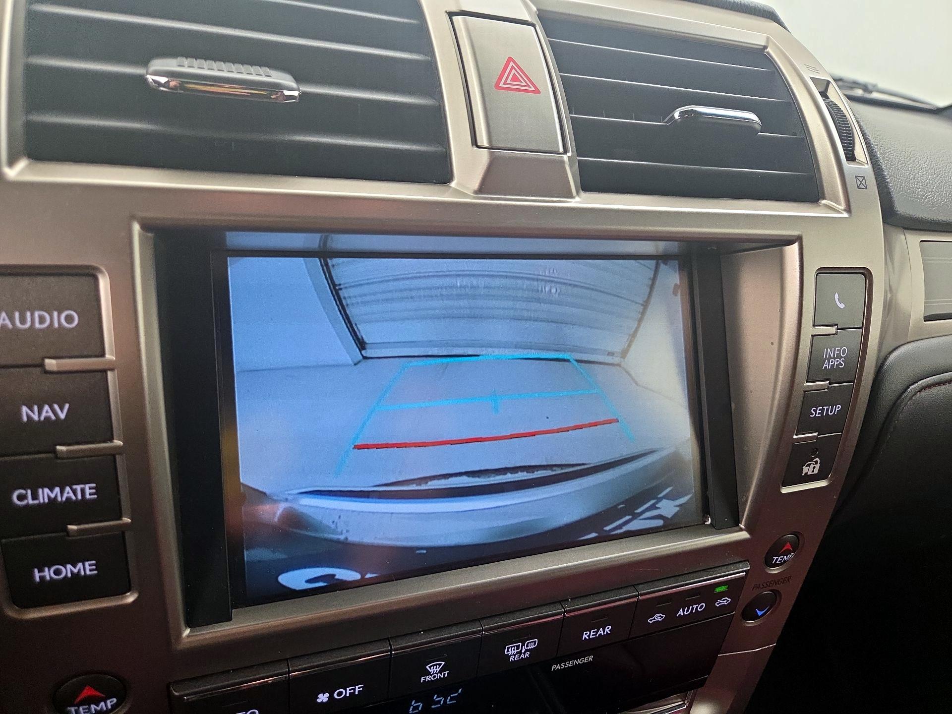 Thumbnail: 2021 Lexus GX - 15