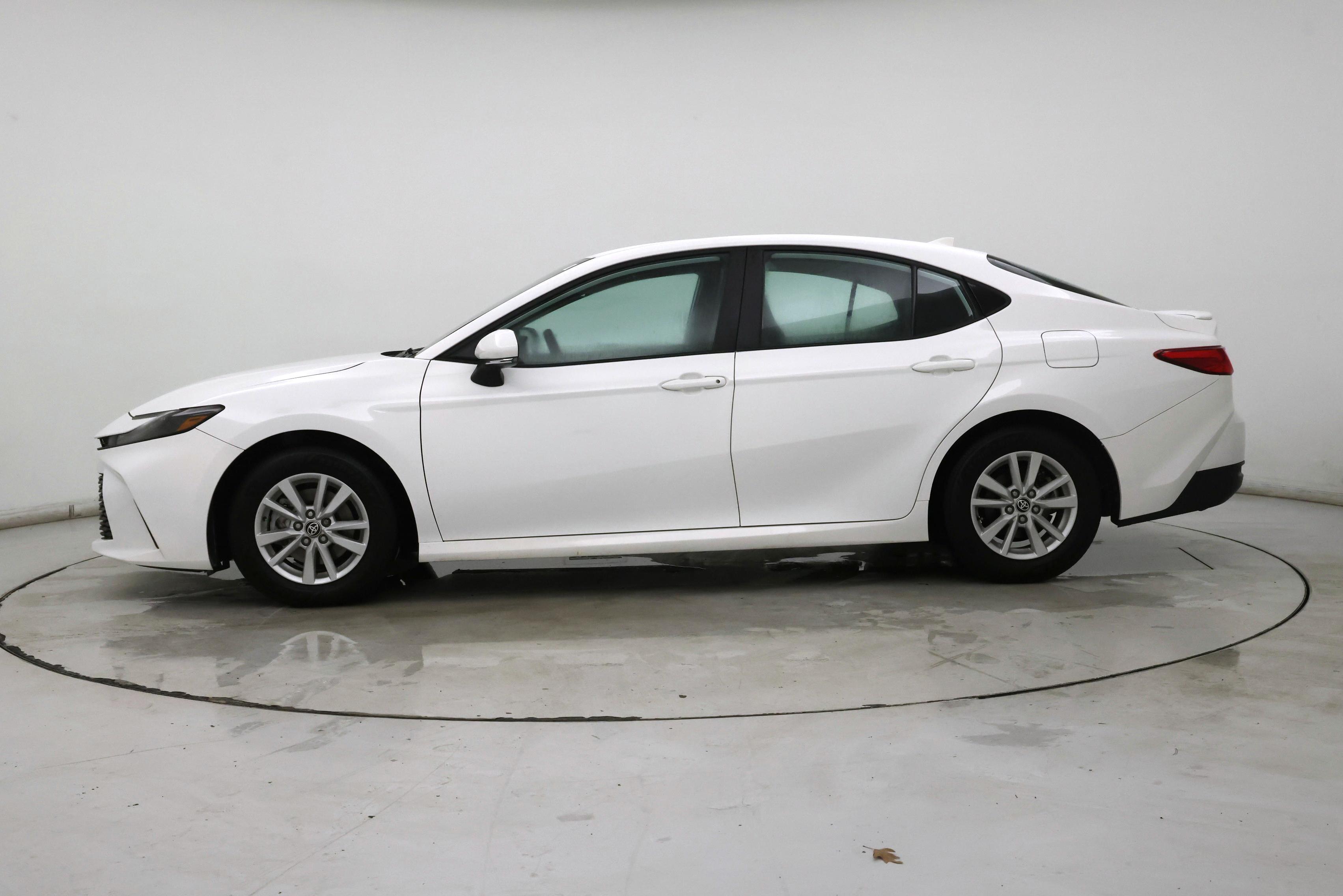 Thumbnail: 2025 Toyota Camry - 3