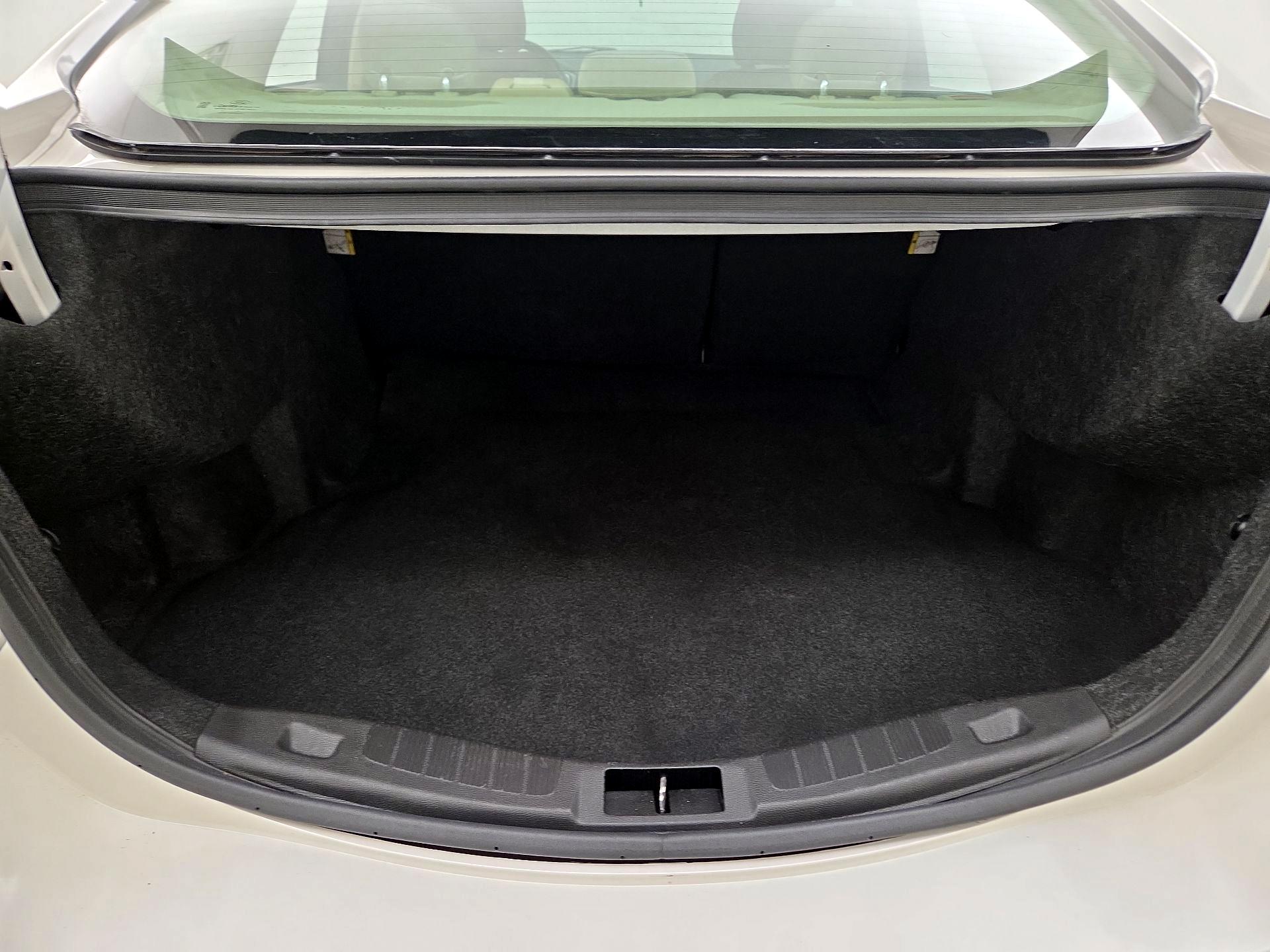 Thumbnail: 2016 Ford Fusion - 20