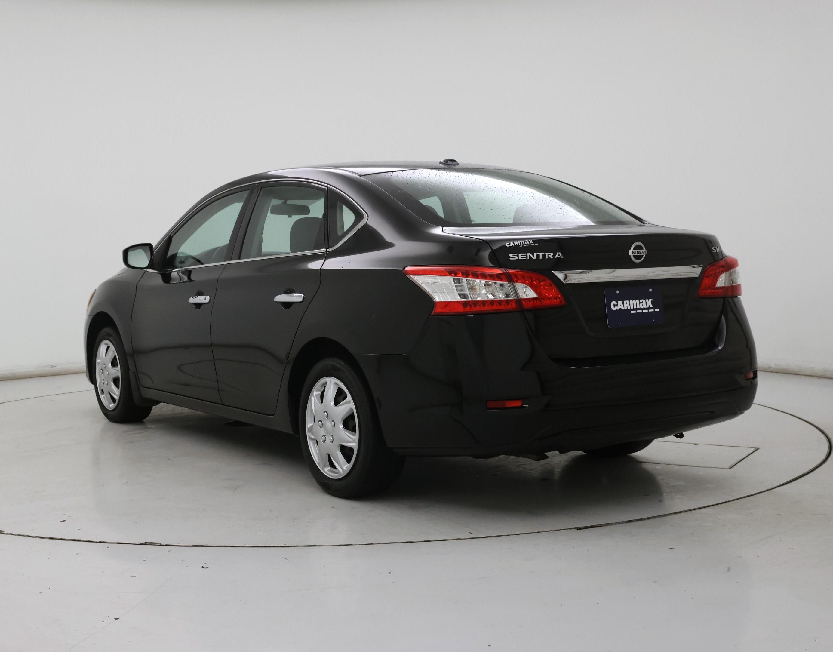 Thumbnail: 2015 Nissan Sentra - 2