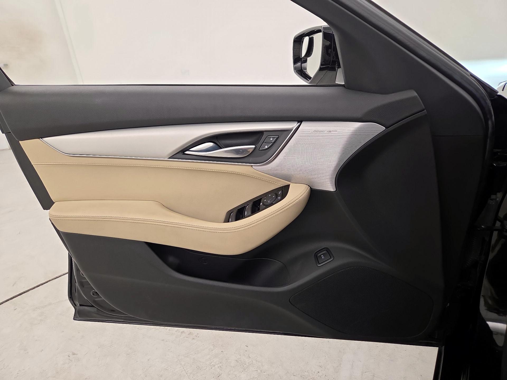 Thumbnail: 2021 Cadillac CT5 - 12