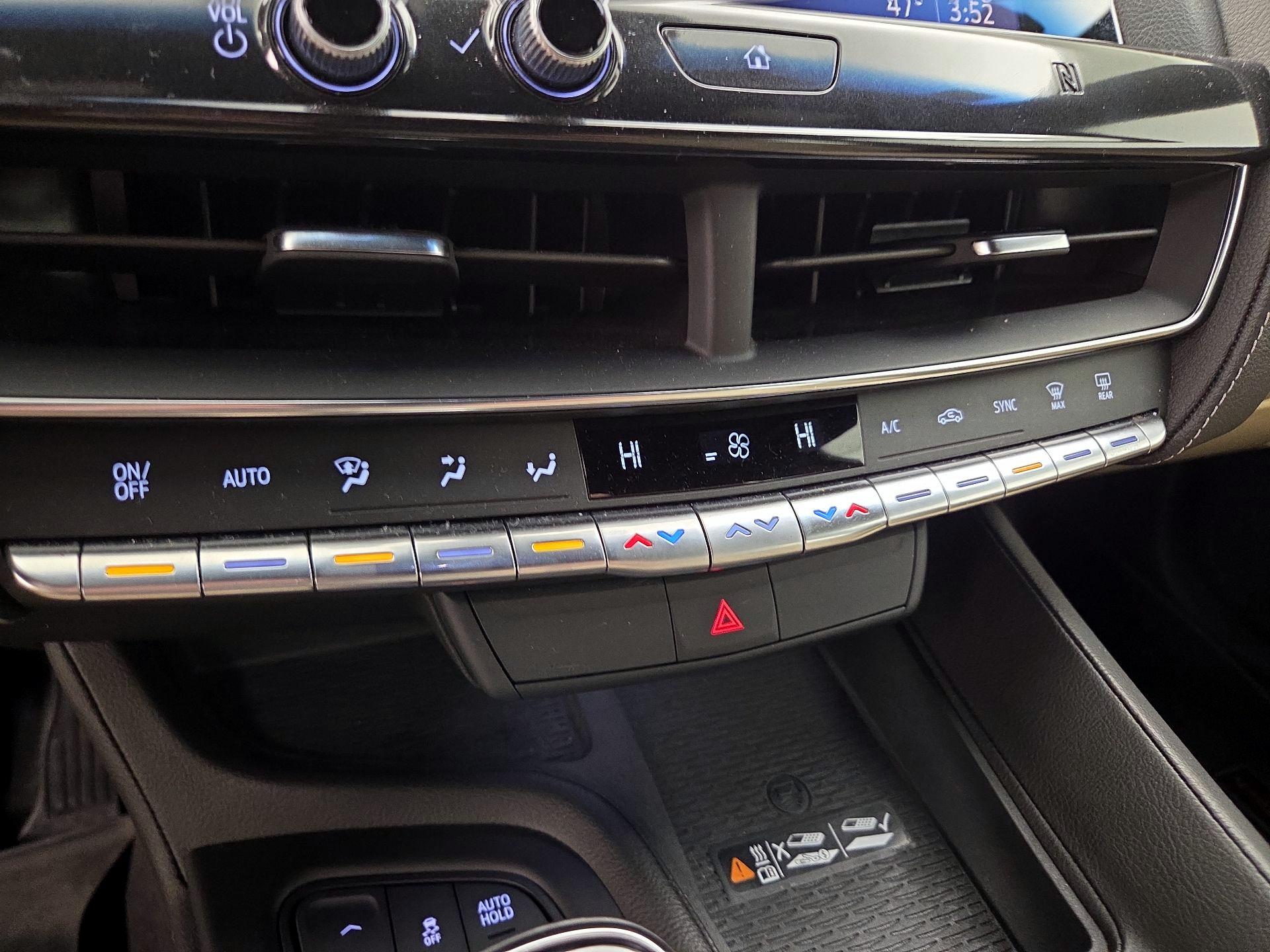 Thumbnail: 2021 Cadillac CT5 - 17