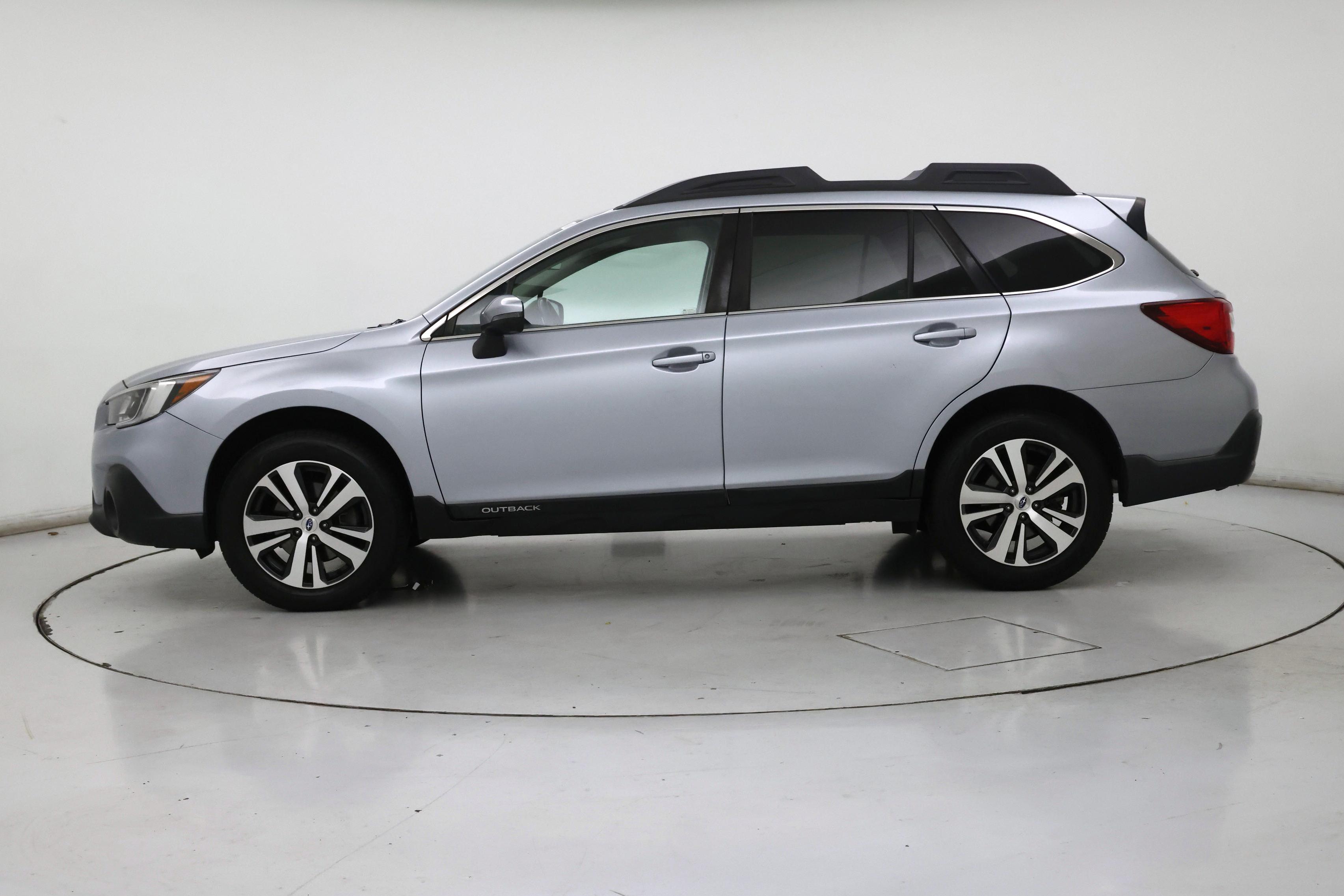 Thumbnail: 2019 Subaru Outback - 3