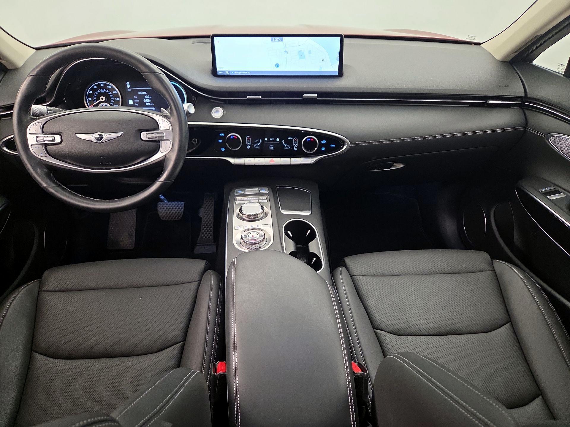 Thumbnail: 2023 Genesis GV70 - 9