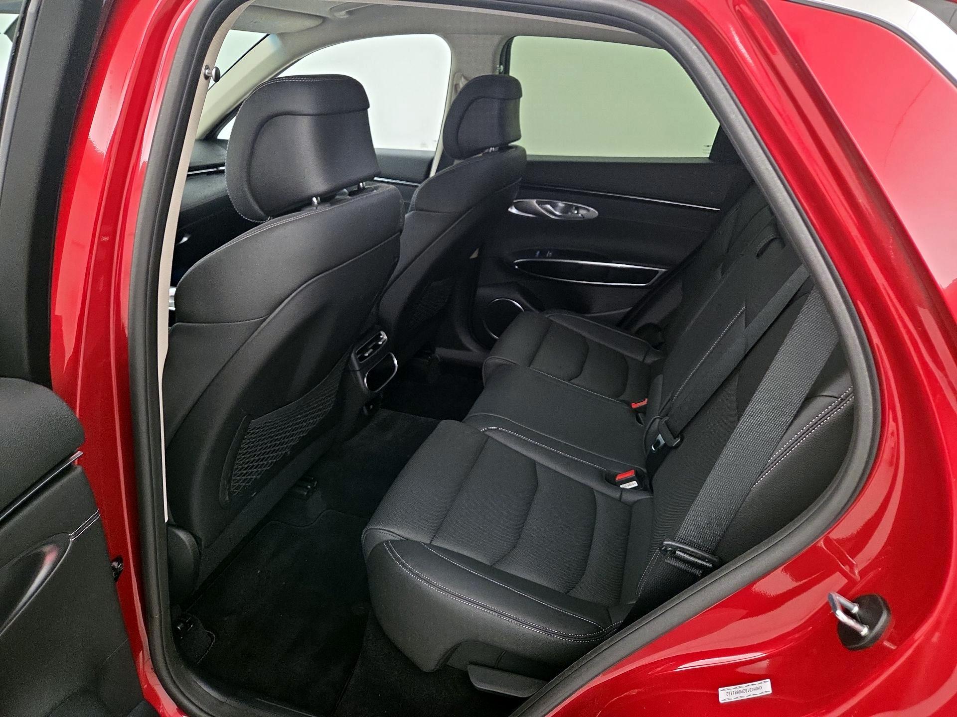 Thumbnail: 2023 Genesis GV70 - 20