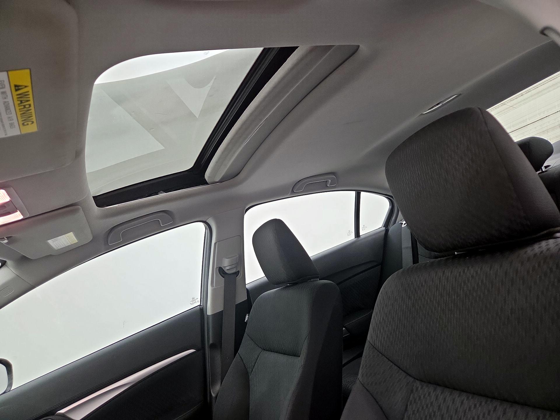 Thumbnail: 2015 Honda Civic - 19