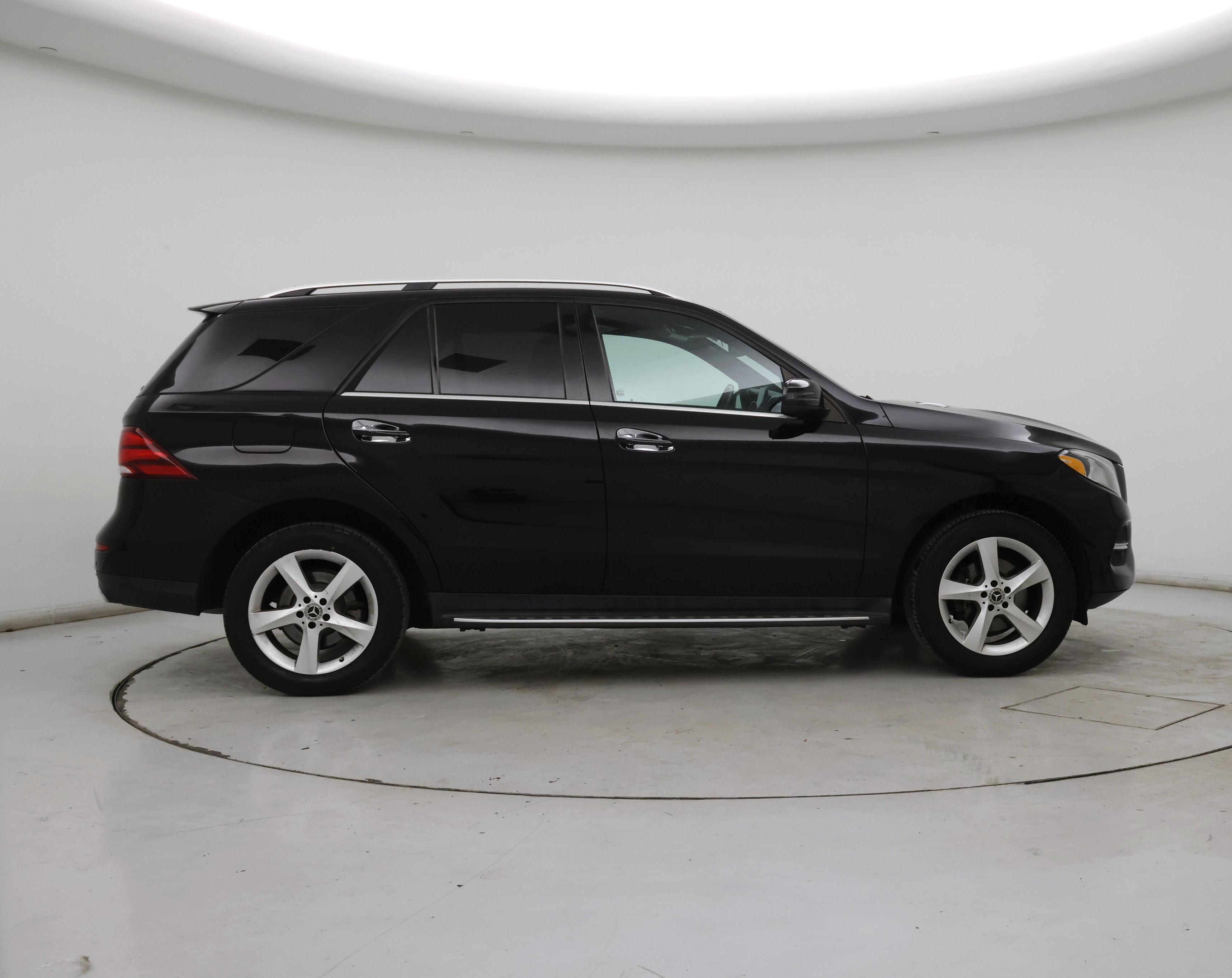 Thumbnail: 2018 Mercedes-Benz GLE - 7