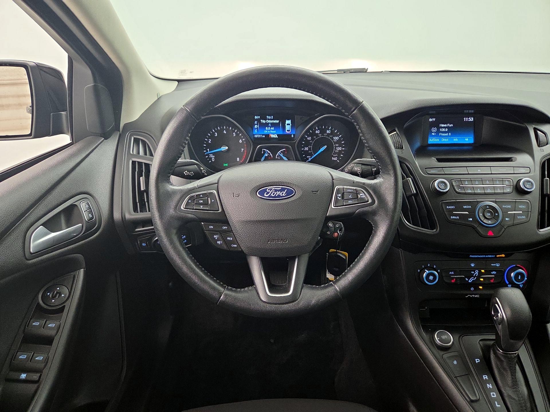 Thumbnail: 2017 Ford Focus - 10